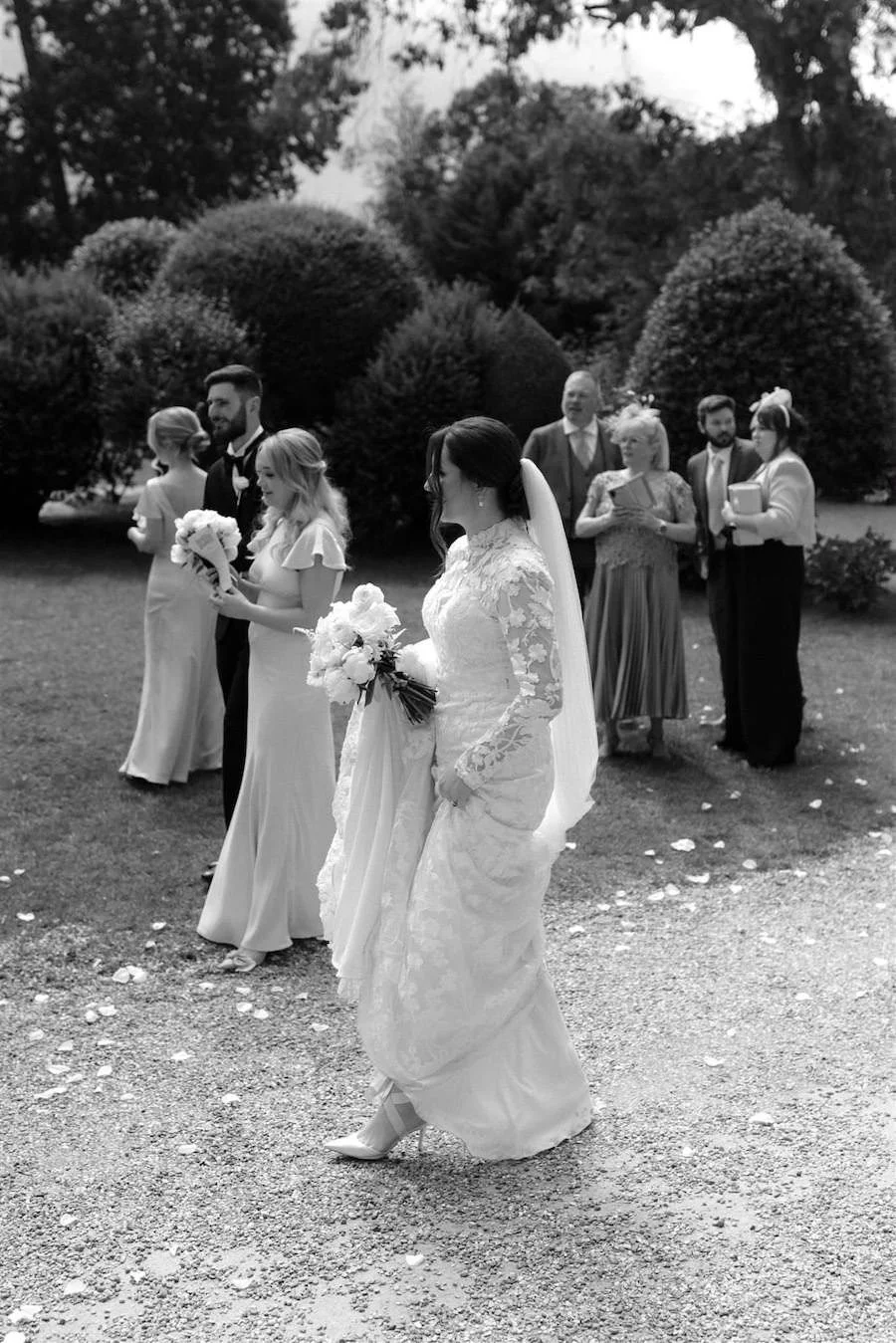 Jasmine-Flowers-Wedding-Florist-Hampshire-Emily-Alex-Paul-and-Nanda-Wedding-Photography-Hampton-Court-House--132-455_websize.jpg