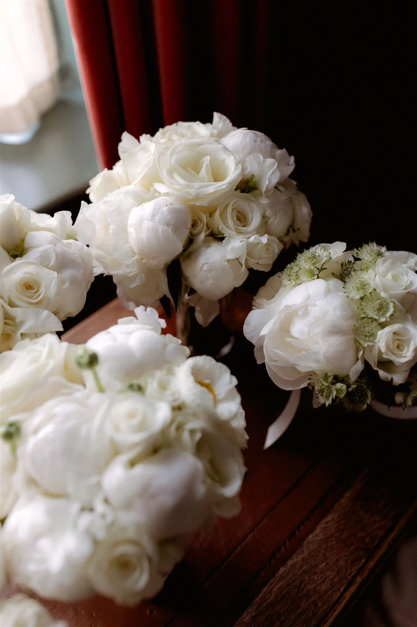 Jasmine-Flowers-Wedding-Florist-Hampshire-Emily-Alex-Paul-and-Nanda-Wedding-Photography-Hampton-Court-House-1.JPG