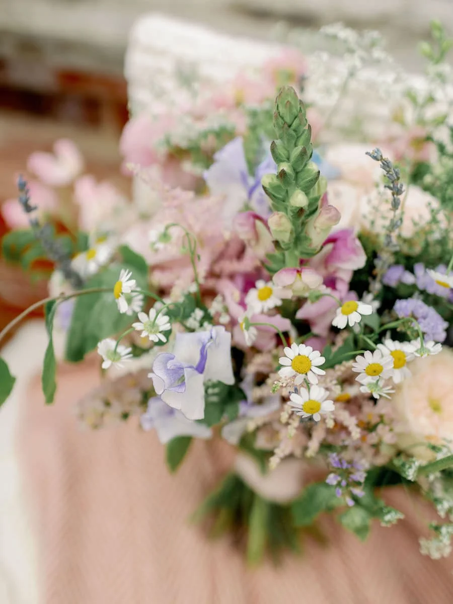 Jasmine-Flowers-Luxury-Wedding-Florist-Somersbury-Barn-Surrey-129.jpg