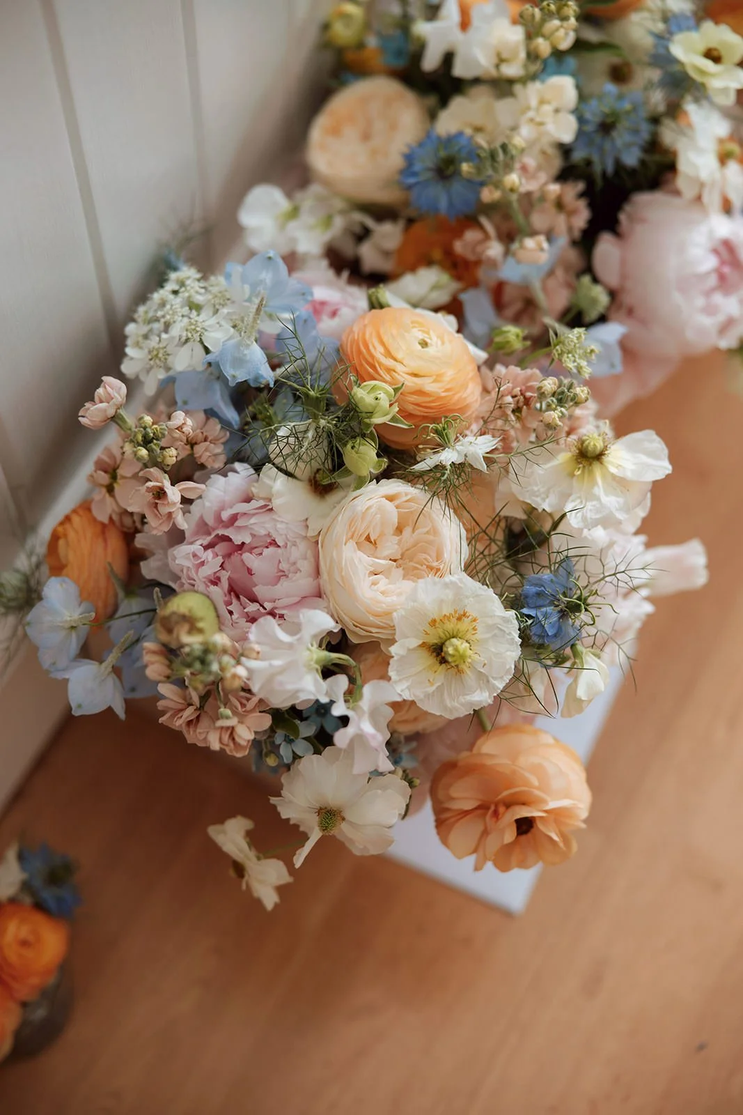 Flowers-for-Sustainable-Weddings-Somerbury-Barn-Wedding-2 (1).jpg