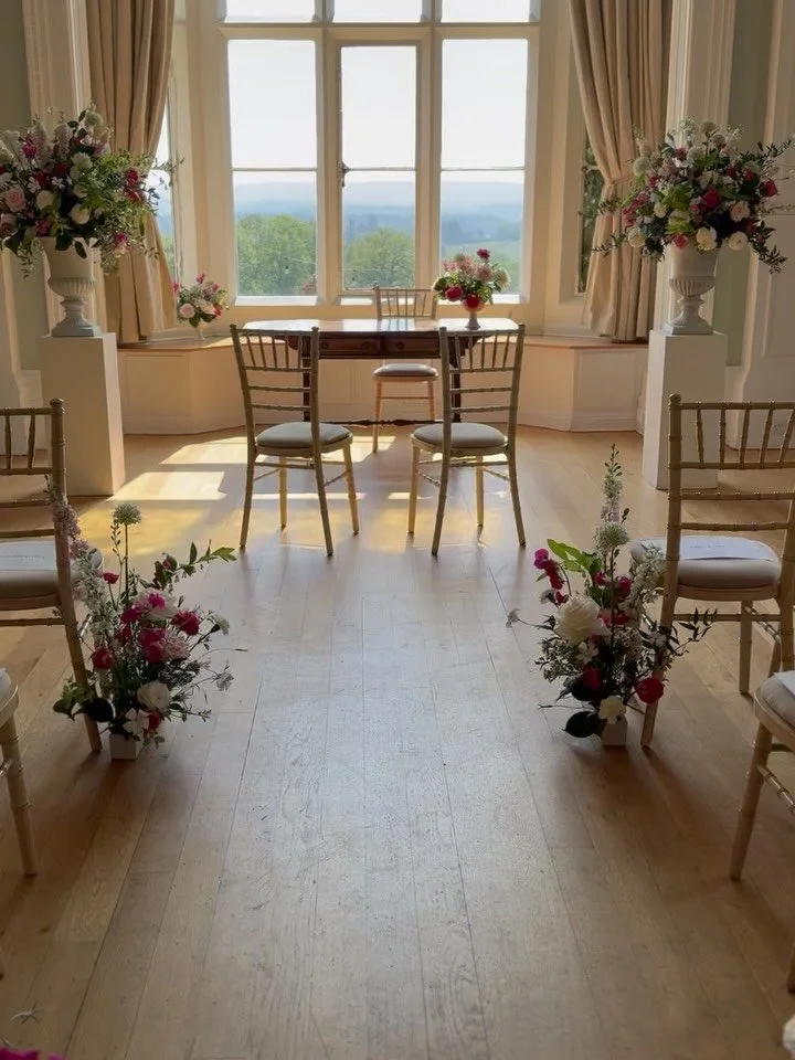May was a month of beautiful blooms, four wonderful weddings and what a privilege it has been to flower for these lovely couples.

From soft romantic pastels to fresh and frothy whites and greens, May offered an abundance of beautiful seasonal flower