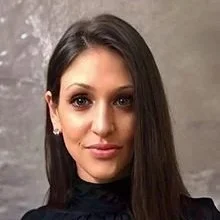alexis headshot