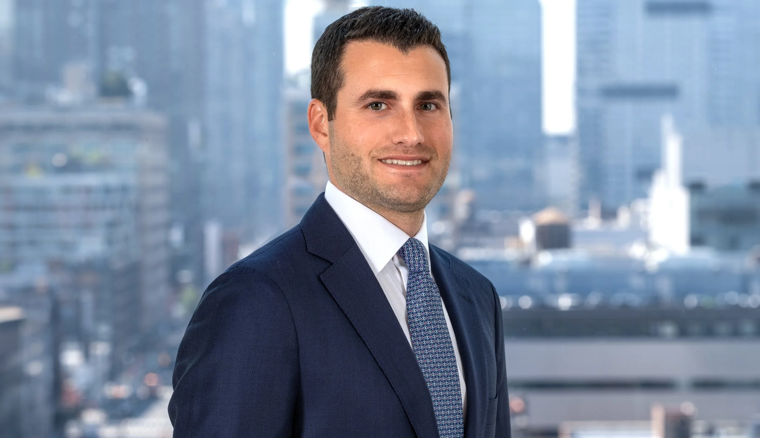 headshot of ben siegel