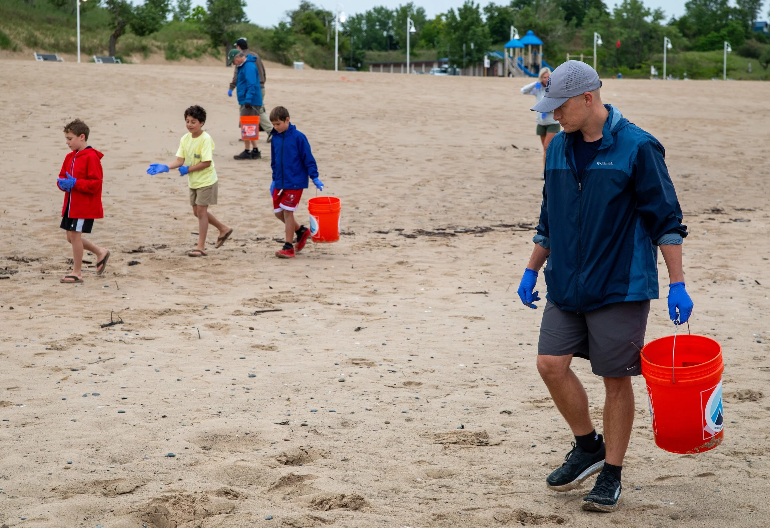 2026 Beach Cleanup_004.jpg