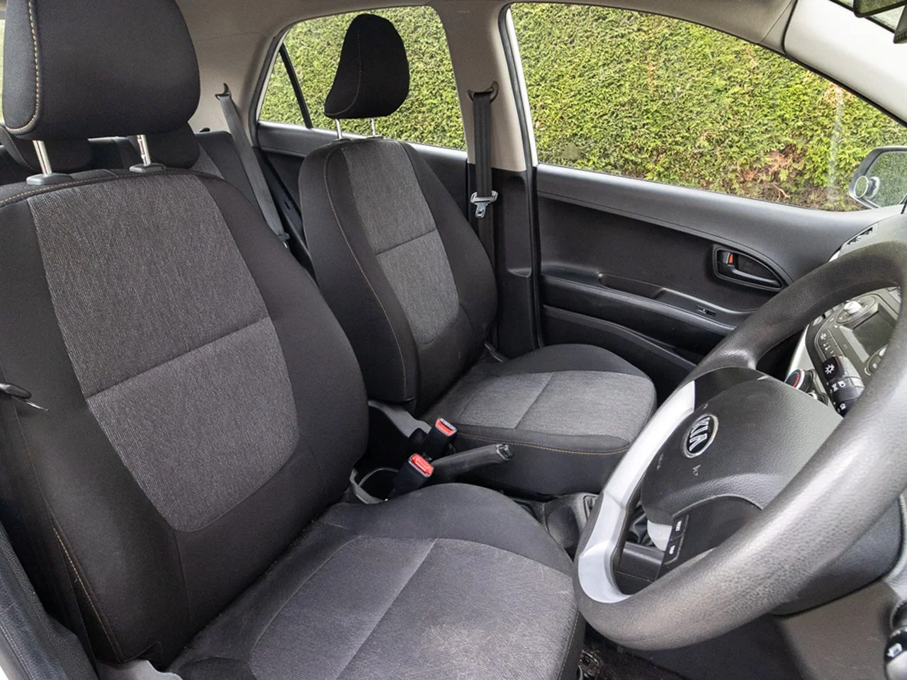 RRG Kia Picanto 2.jpg
