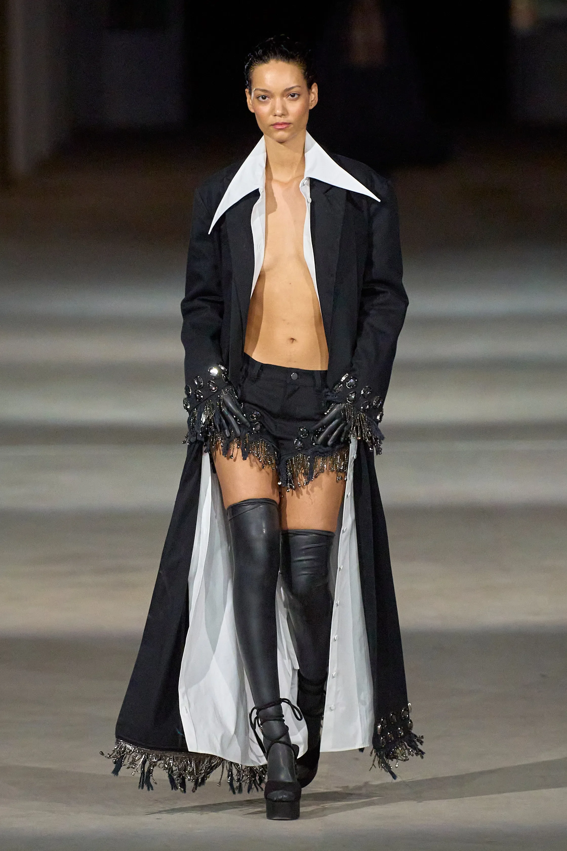 00005-christian-cowan-fall-2023-ready-to-wear-credit-gorunway.webp