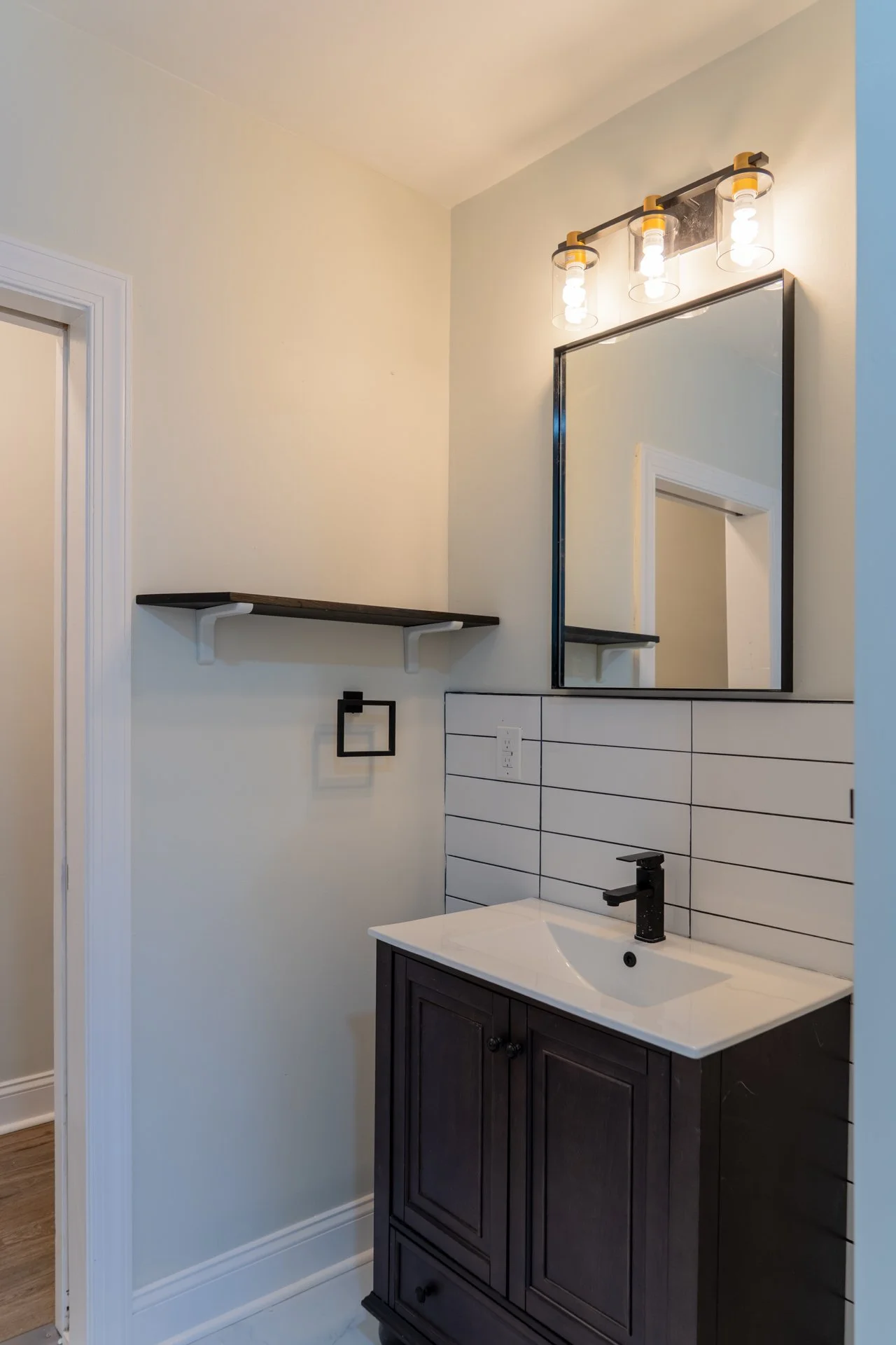 WEB-4813 CHESTNUT ST-24.jpg