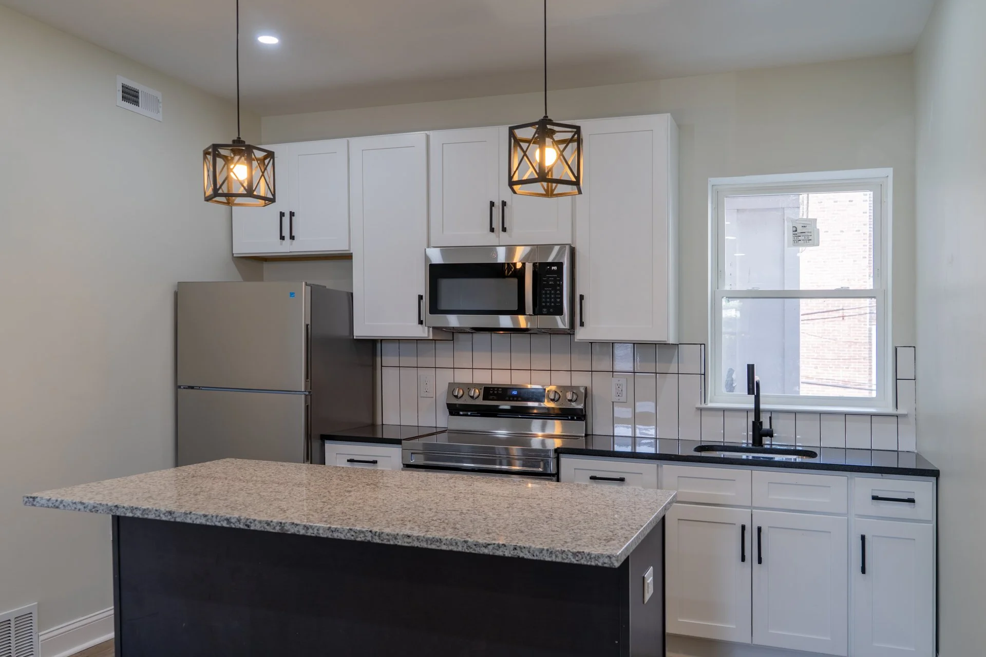 WEB-4813 CHESTNUT ST-06.jpg