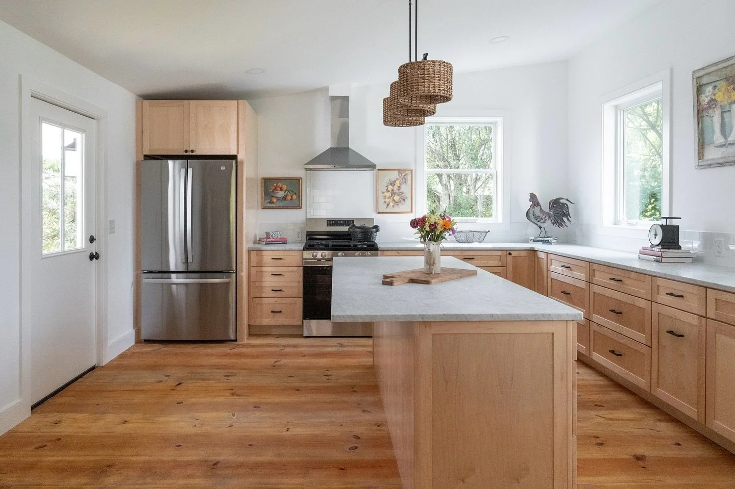 Editorial Photos | Listed by @corcorancountryliving