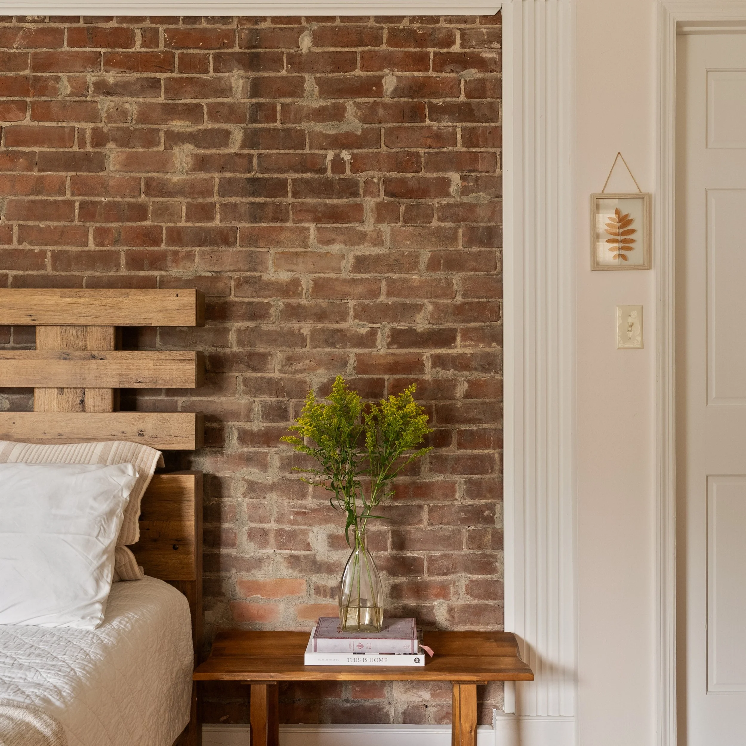 Historic soul. Modern comfort.

📍1830 Route 32

Listed by @upstatewithsheena