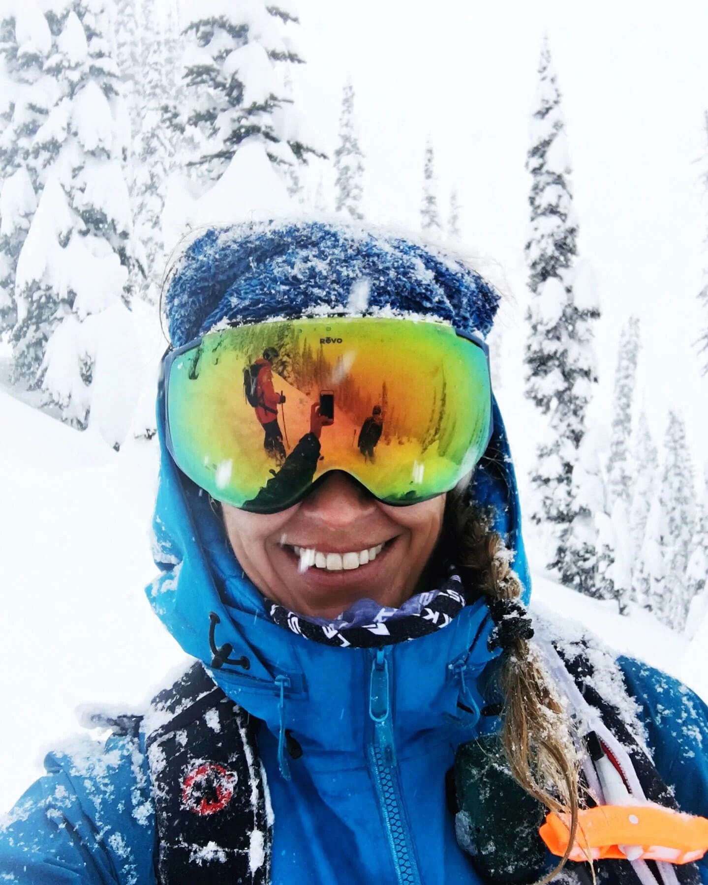 Lyndsay Meyer in ski gear