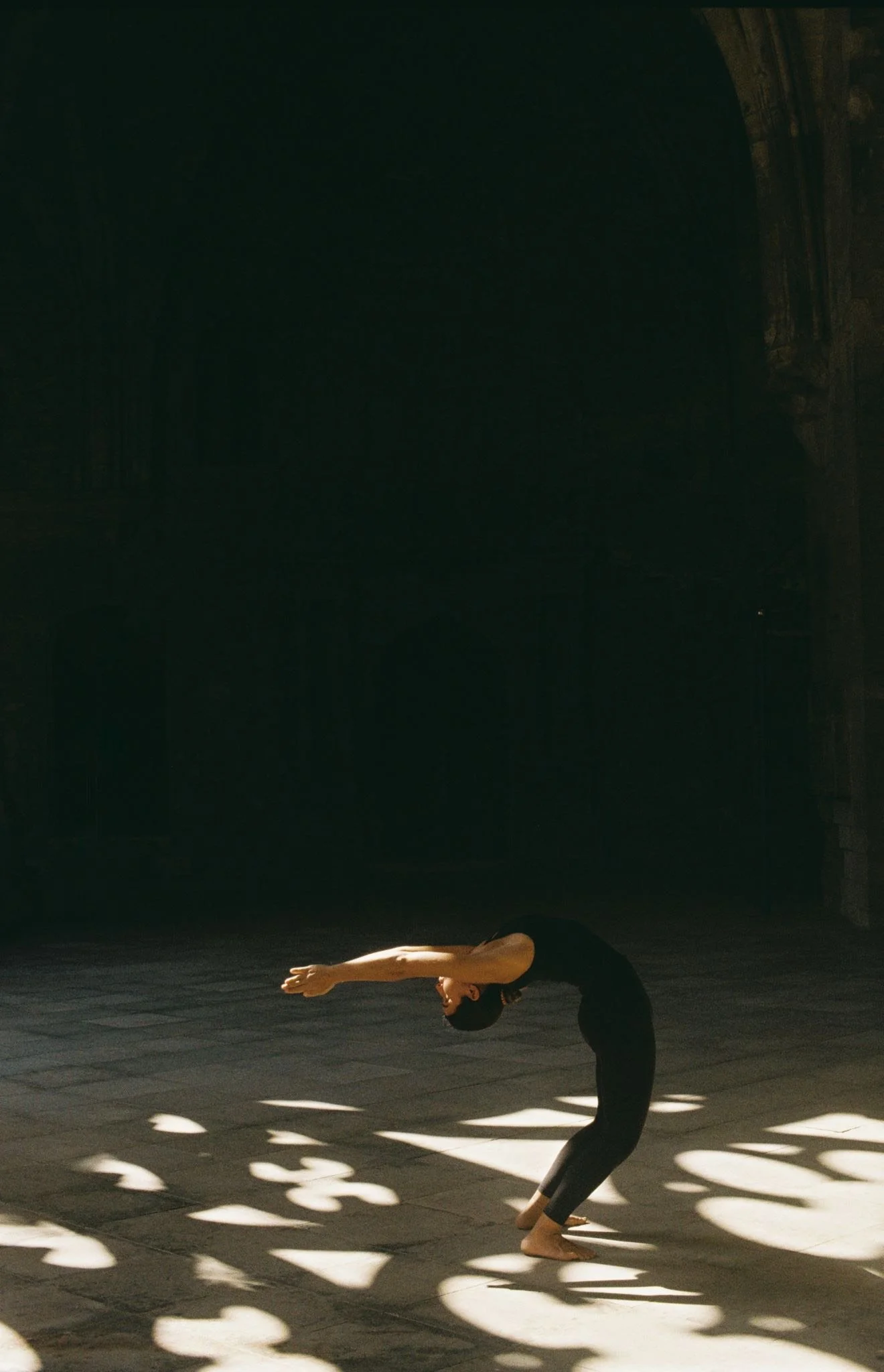 Rebeca Recatero Formación 75h Jivamukti Yoga
