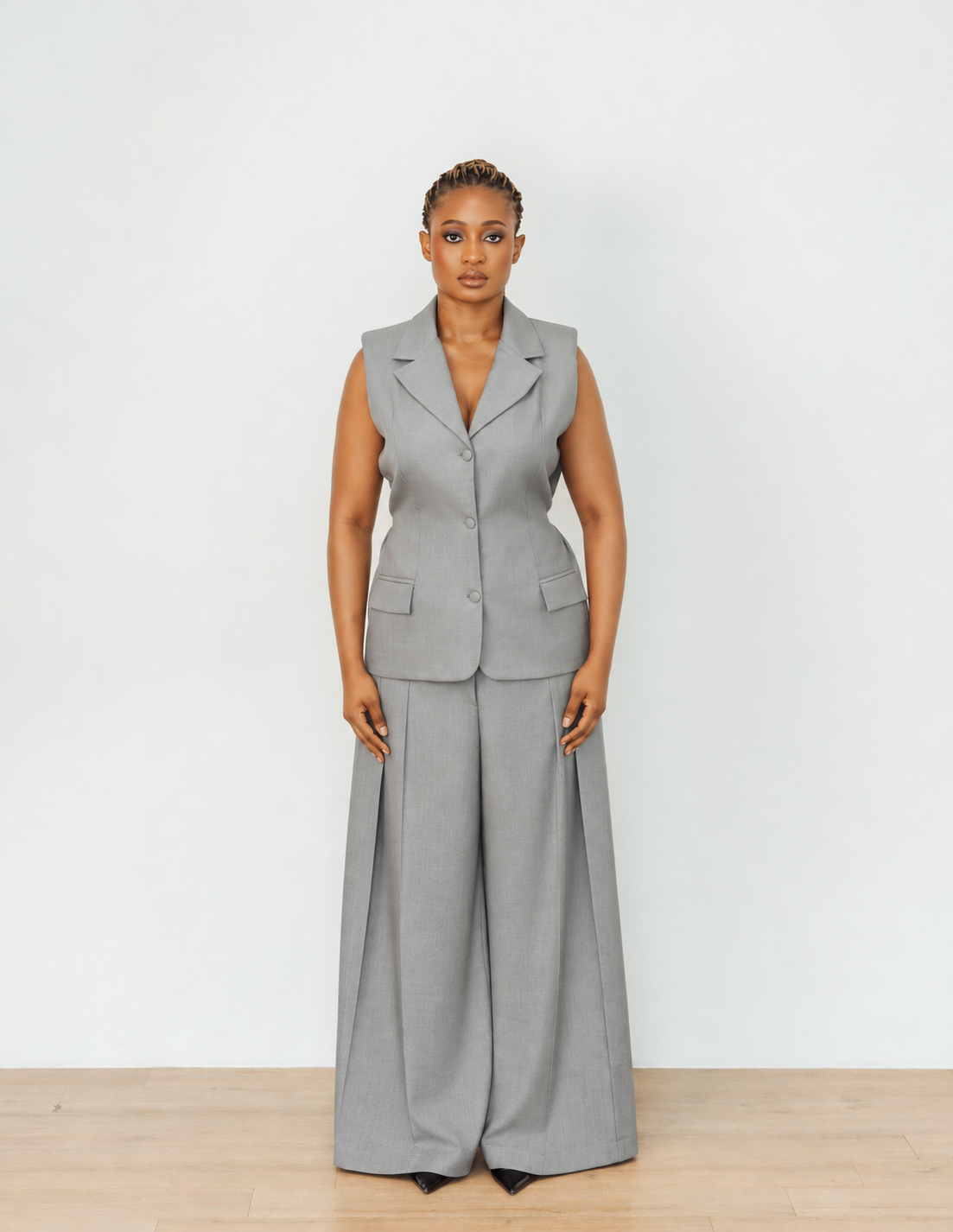 THE VEST + WIDELEG - GREY.png