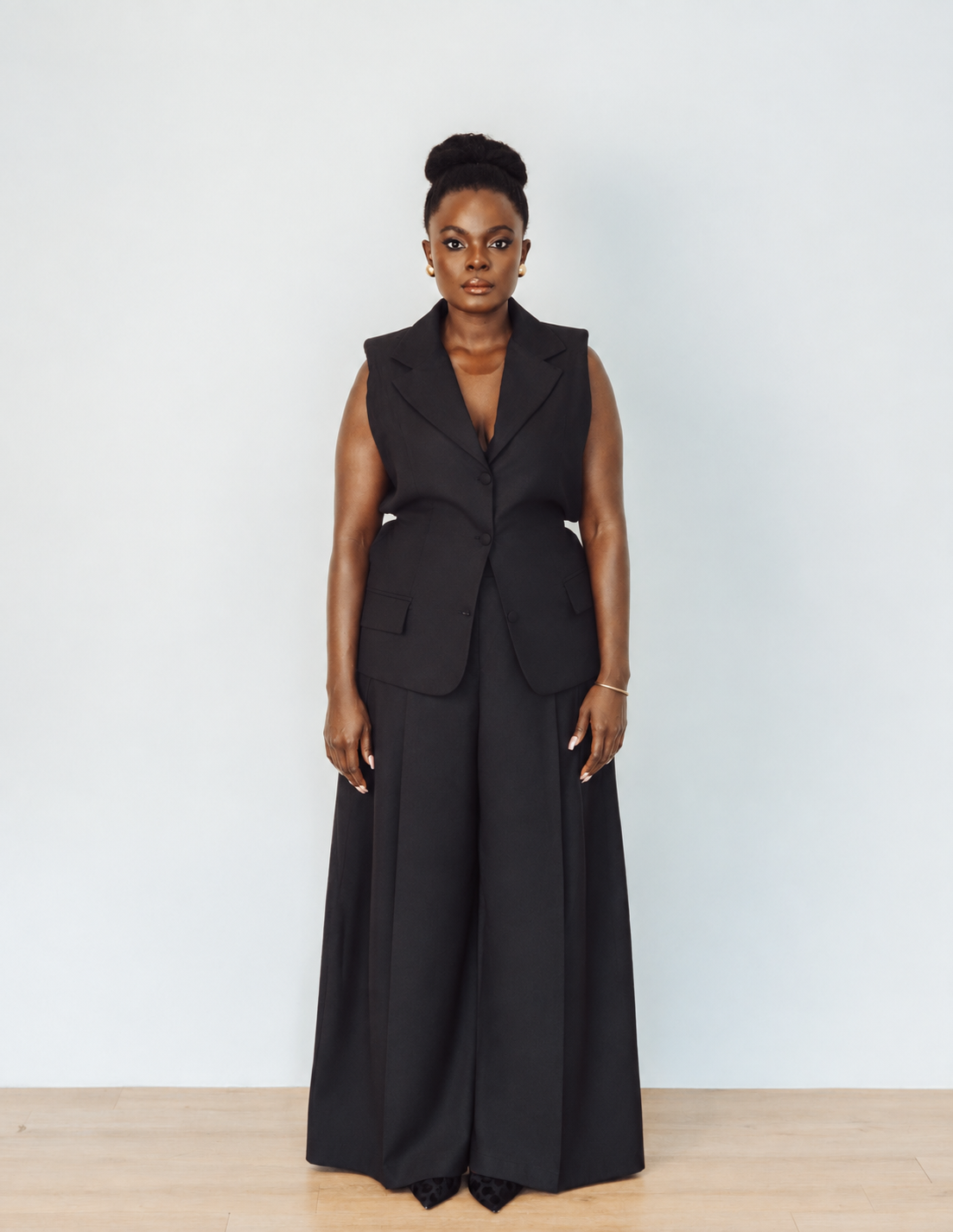 THE VEST + WIDELEG - BLACK.png