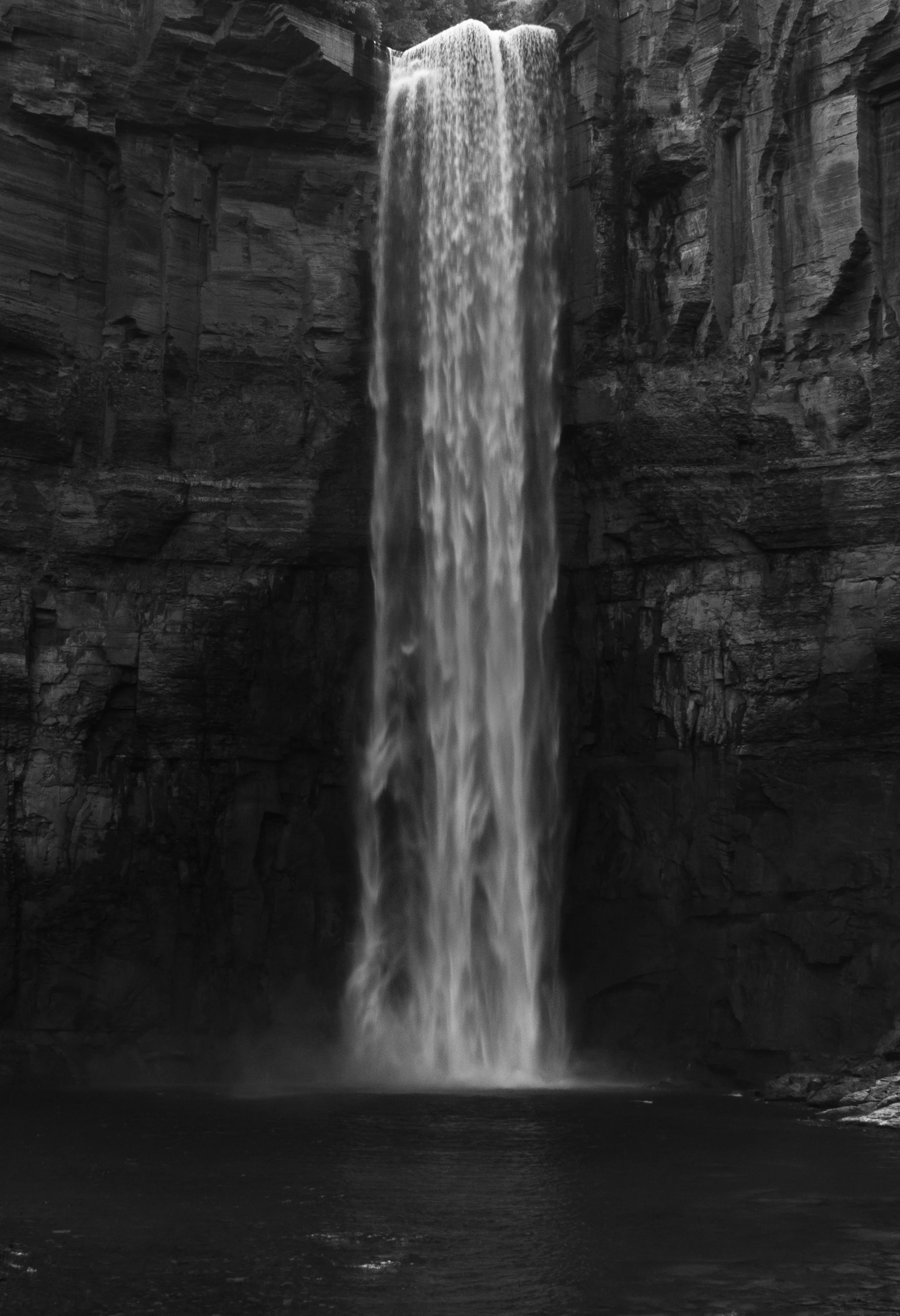 Taughannock Falls BnW_DSC9726