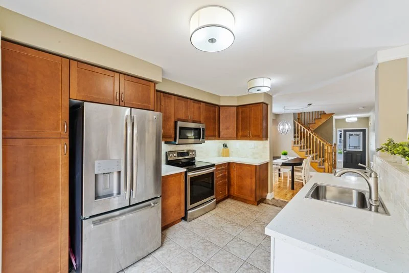 11_img_13111113riddellcrescent.jpg