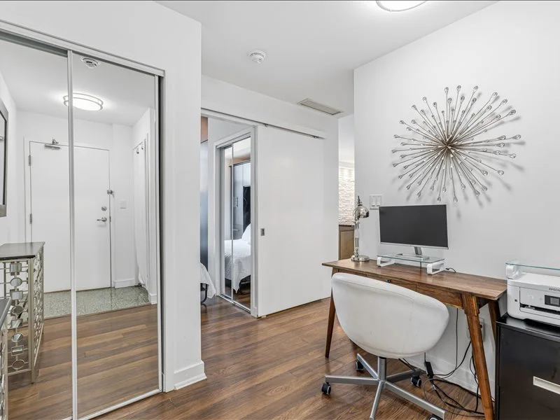22-9 SPADINA AVE UNIT 303 - NICK WILLIAMS-235.jpg