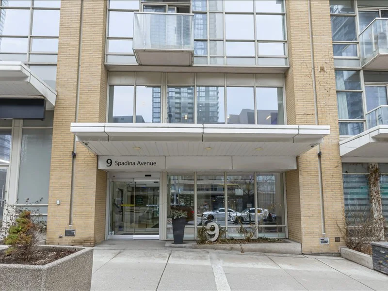36-9 SPADINA AVE UNIT 303 - NICK WILLIAMS-213.jpg