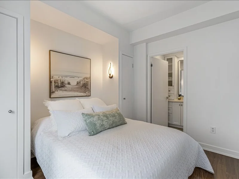 16-9 SPADINA AVE UNIT 303 - NICK WILLIAMS-229.jpg
