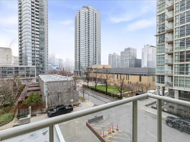 31-9 SPADINA AVE UNIT 303 - NICK WILLIAMS-200.jpg