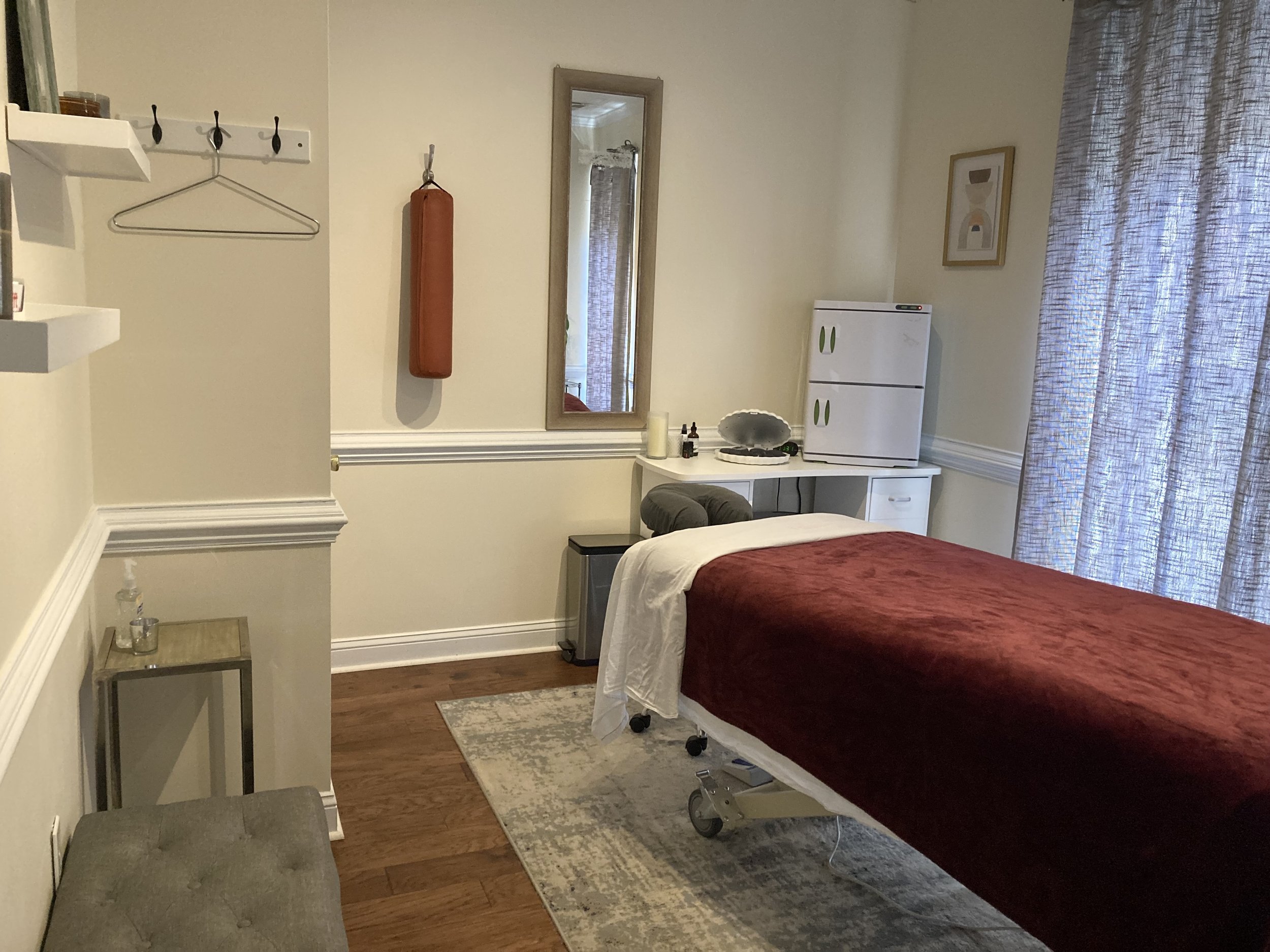 room.jpg