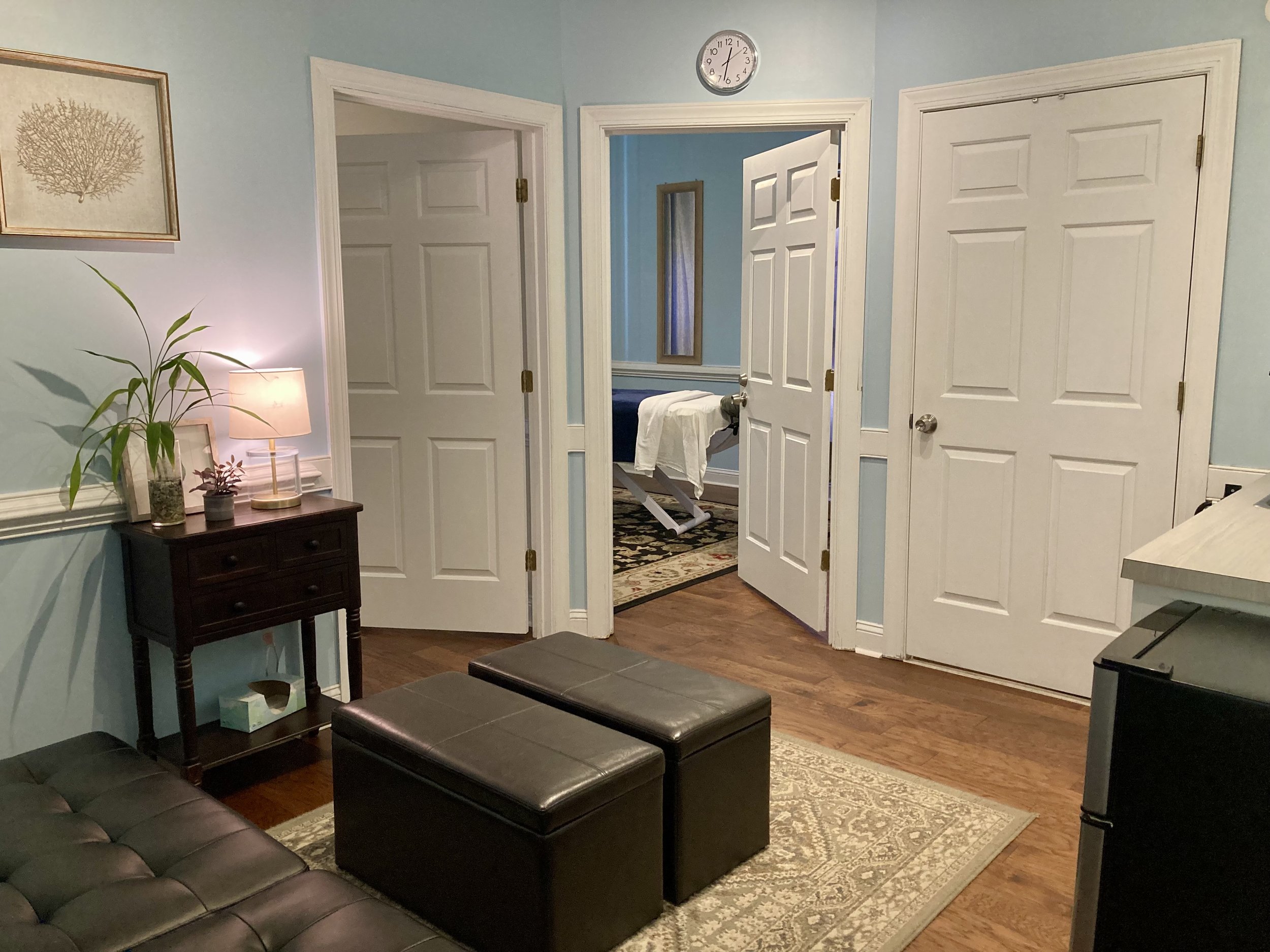 inside2.jpg