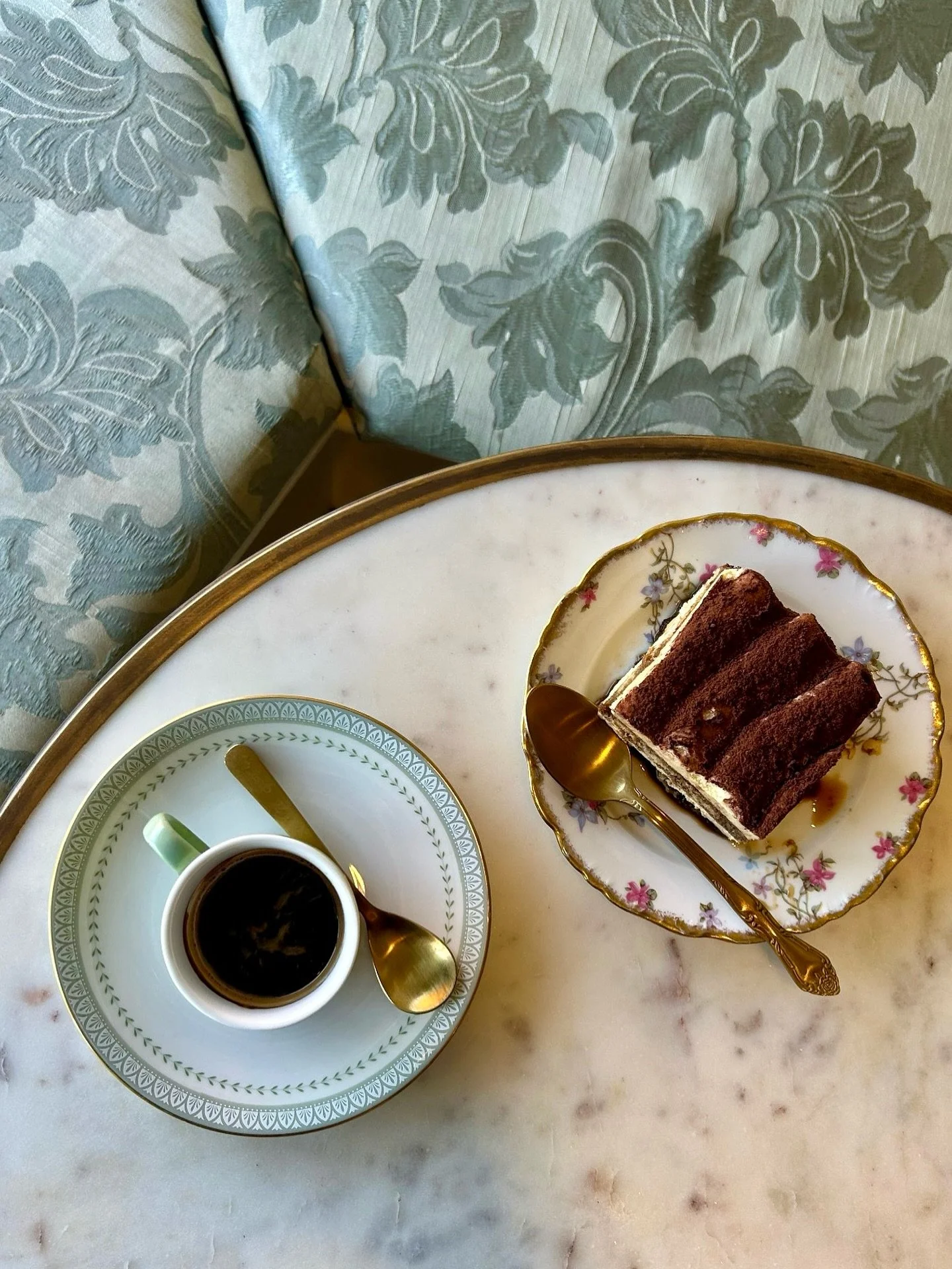 A double shot of espresso and the tiramisu everyone keeps coming back for🍰☕️
Sweet, bold, and unapologetically authentic — just the way we like it.🤎
#coffeedate #coffeelovers #tiramisutime #yqgfood #cozycafevibes #localcafe #coffeeandcake #