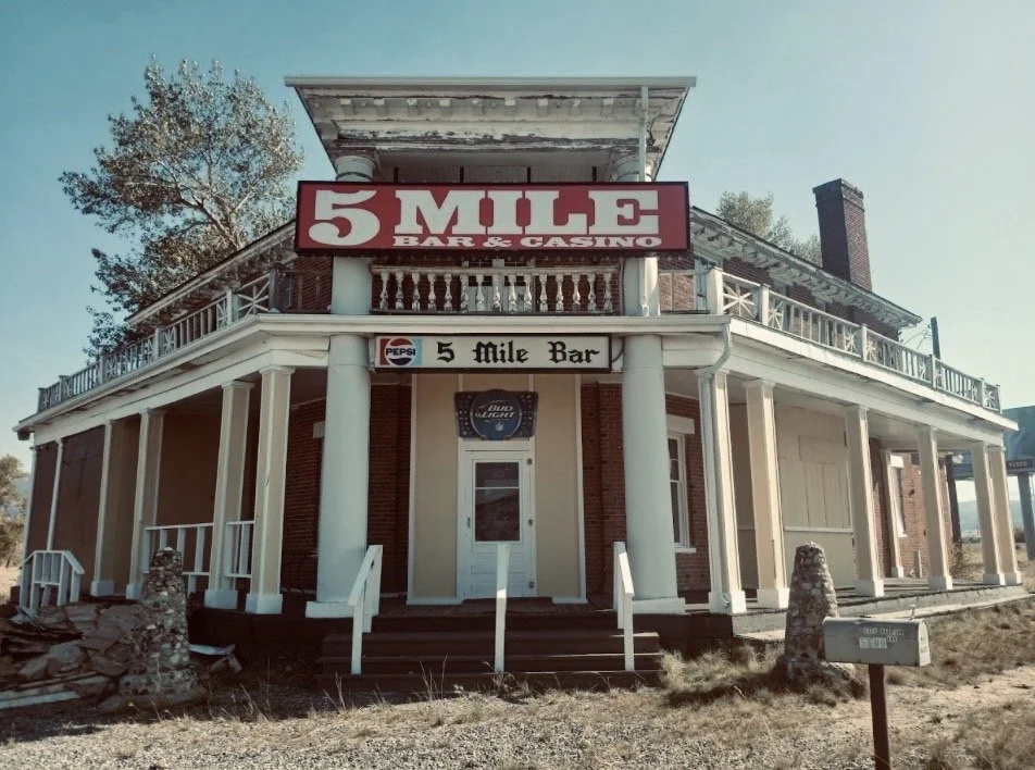 5 Mile House
