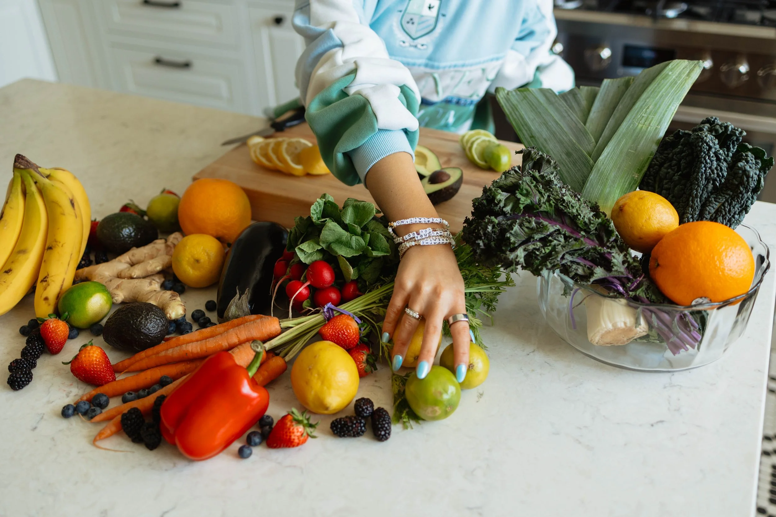 What Is Integrative Nutrition — And How Is It Different From a Regular Dietitian?