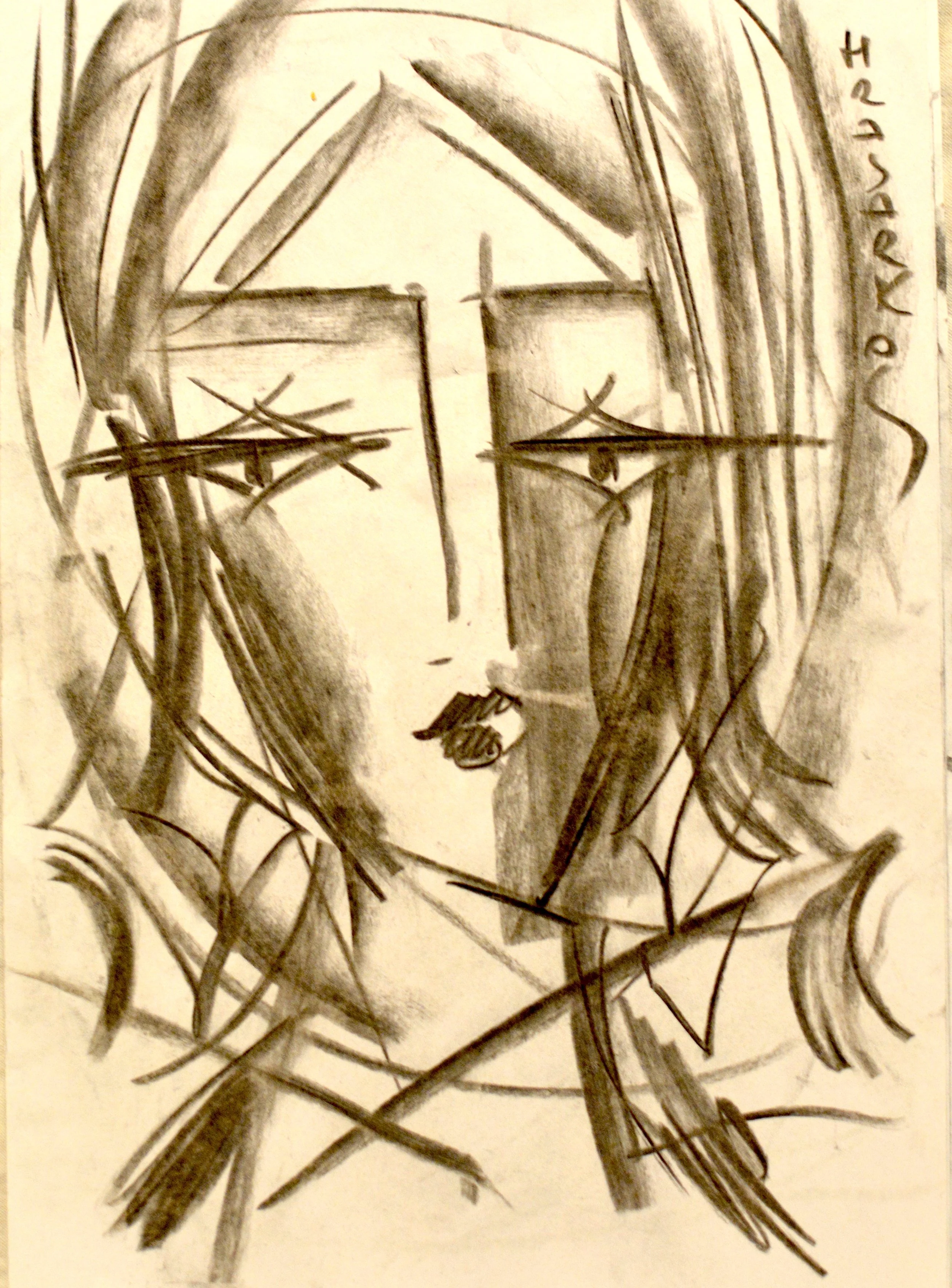 Portrait stylisé au fusain sur papier par l'artiste Hrasarkos, intitulé Géométrie de l'intime, montrant un visage aux traits géométriques et regard intense en noir et blanc.