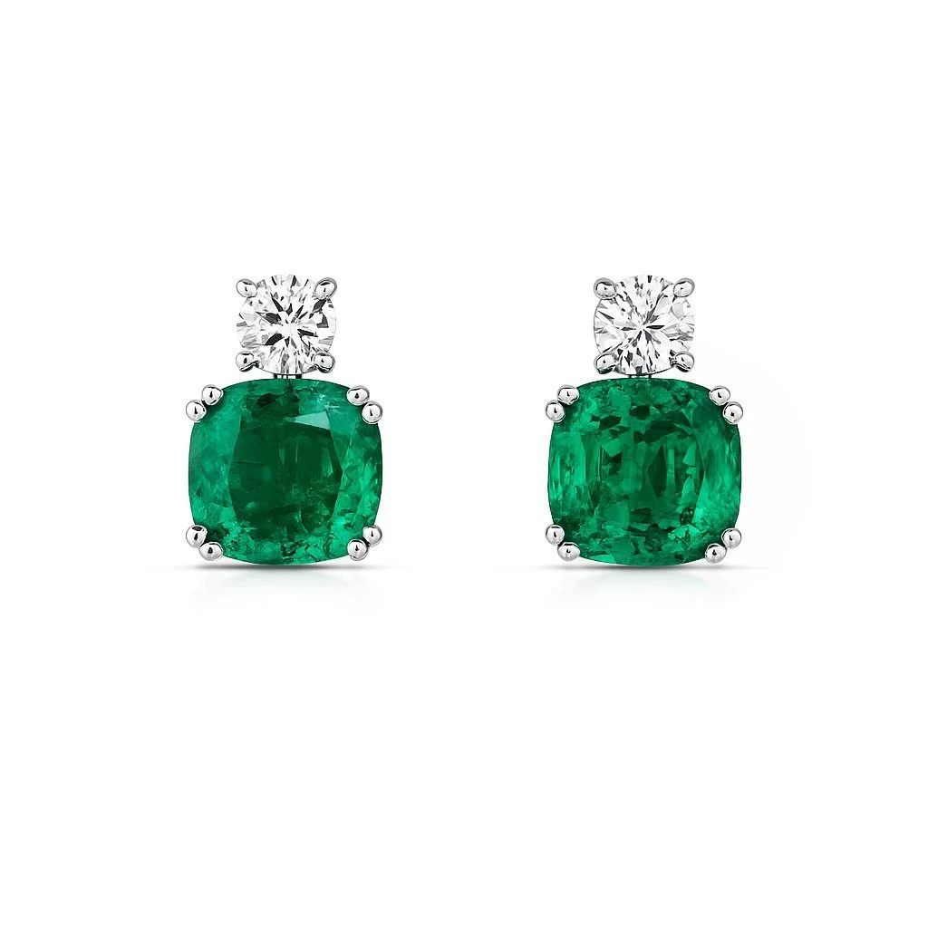 20251107_0938_Luxury Earrings Displayed_remix_01k9fbzjp7eq5bemq53gf2s8rq.jpeg