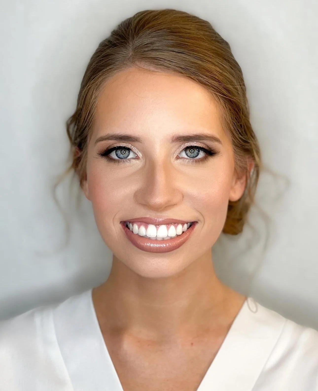 Soft glam bridal makeup for New Jersey weddings by Beauté Clinink