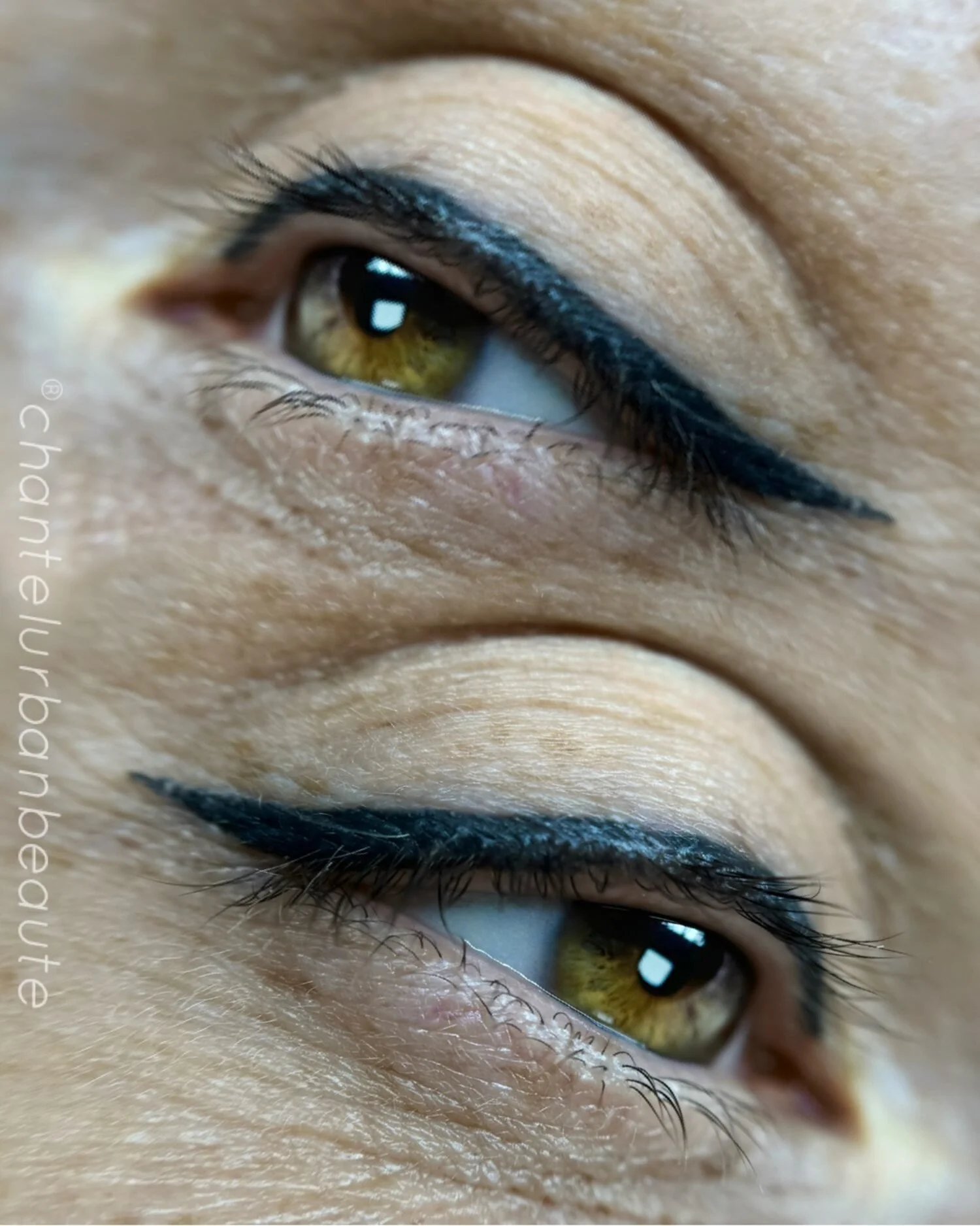 Beaute Clinink - Eyeliner 3.jpg