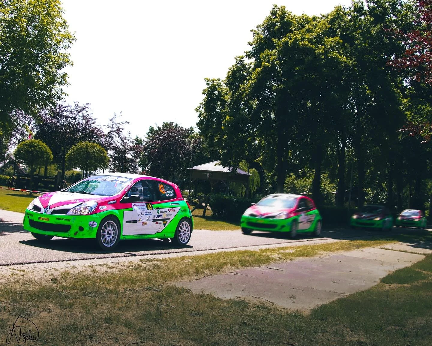 English below 🇬🇧 

Dutch 🇳🇱 
Vechtdal rally was succesvol afgesloten rally van dit seizoen. De Nederlanders spaarden de equipe dit weekend niet, want het was +30 graden op het serviceterrein en nog meer hitte was voelbaar in de auto.

Tijdens de 
