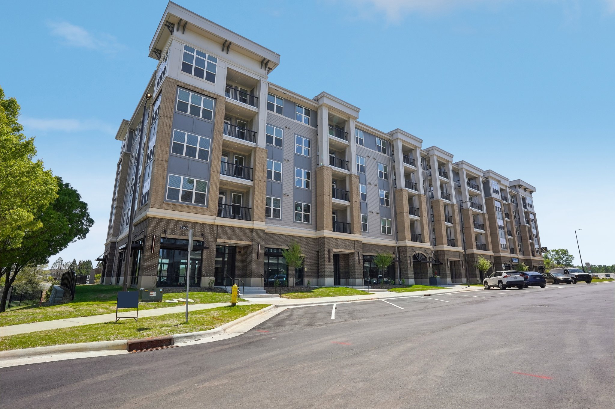 1-web-or-mls-Herrons Nest Pl NW-1504-001.jpg