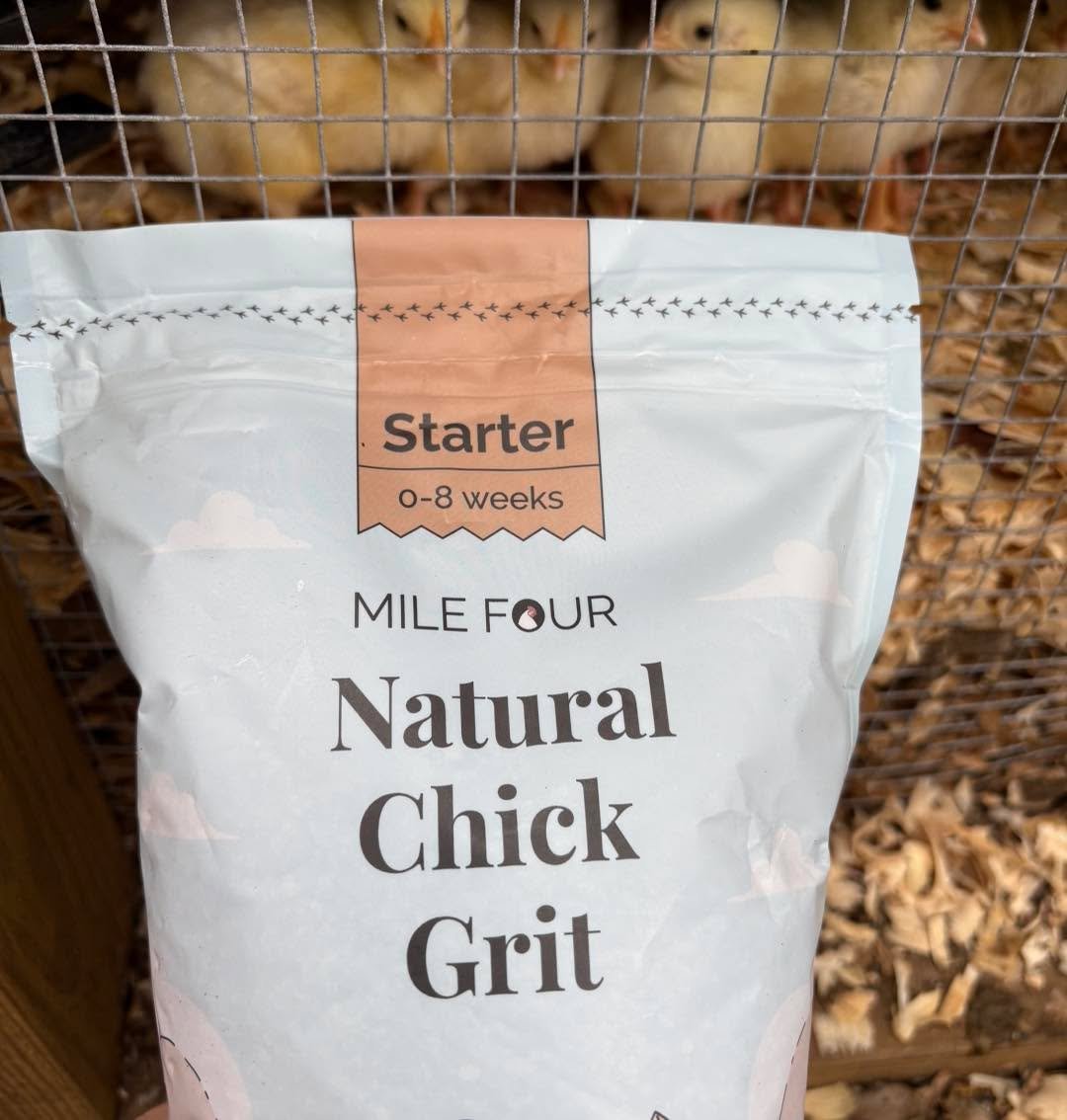 Chickens don&rsquo;t chew.
They grind.

Since chickens don&rsquo;t have teeth, their gizzard does the hard work of breaking down feed. Grit is what makes that possible, especially for birds eating whole grains and scratching on pasture.

Why it matte