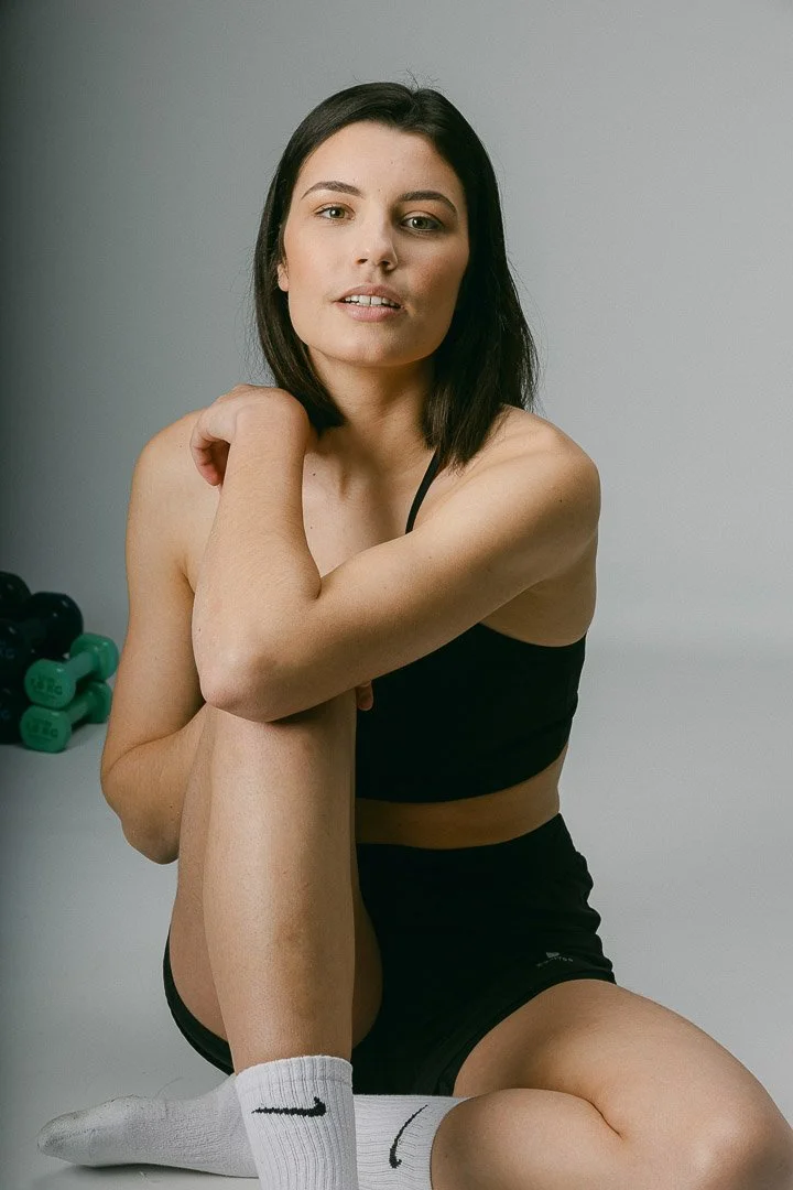 mangomojo-photographe-de-mode-duo-hmua-creation-book-photo-mannequin-agence-portfolio--07-1080px.jpg