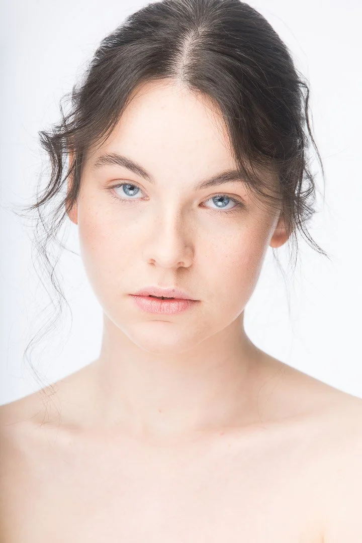 mangomojo-photographe-de-mode-duo-hmua-creation-book-photo-mannequin-agence-portfolio--01-1080px.jpg