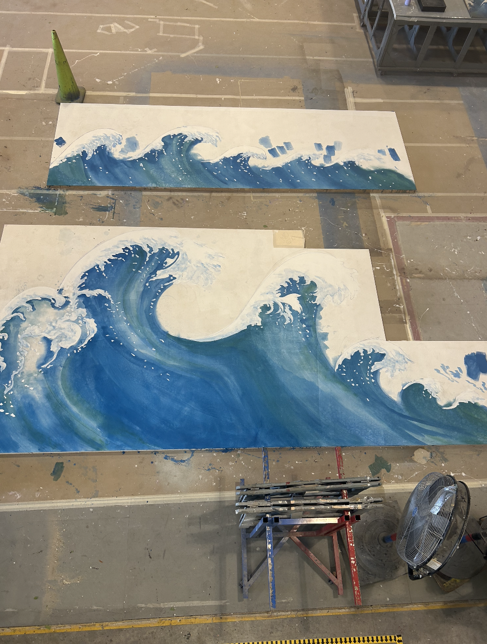 Magic Flute - One set of the waves with general color blocking.