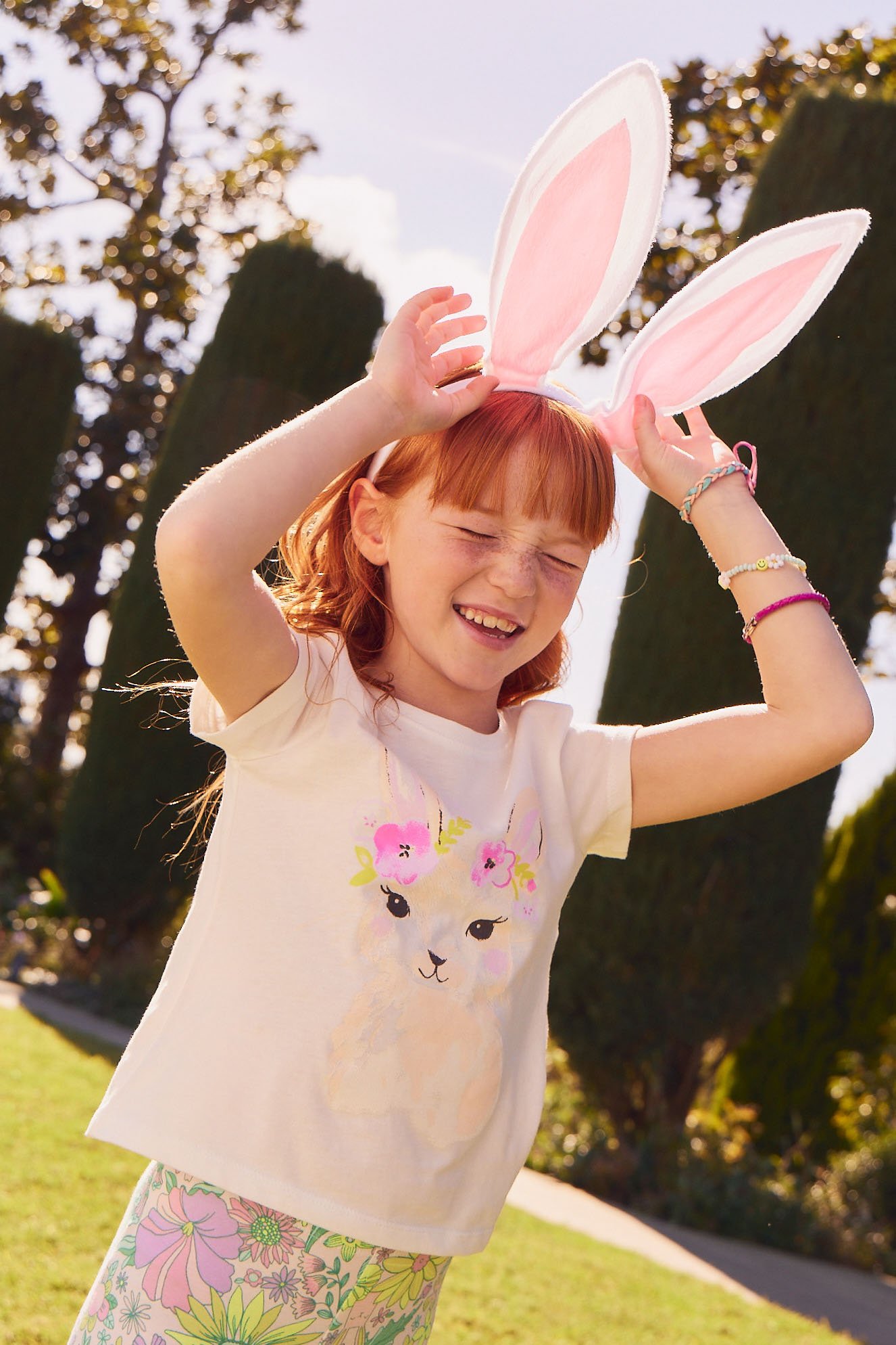 Mar_MKTG_EasterGroup_220.jpg