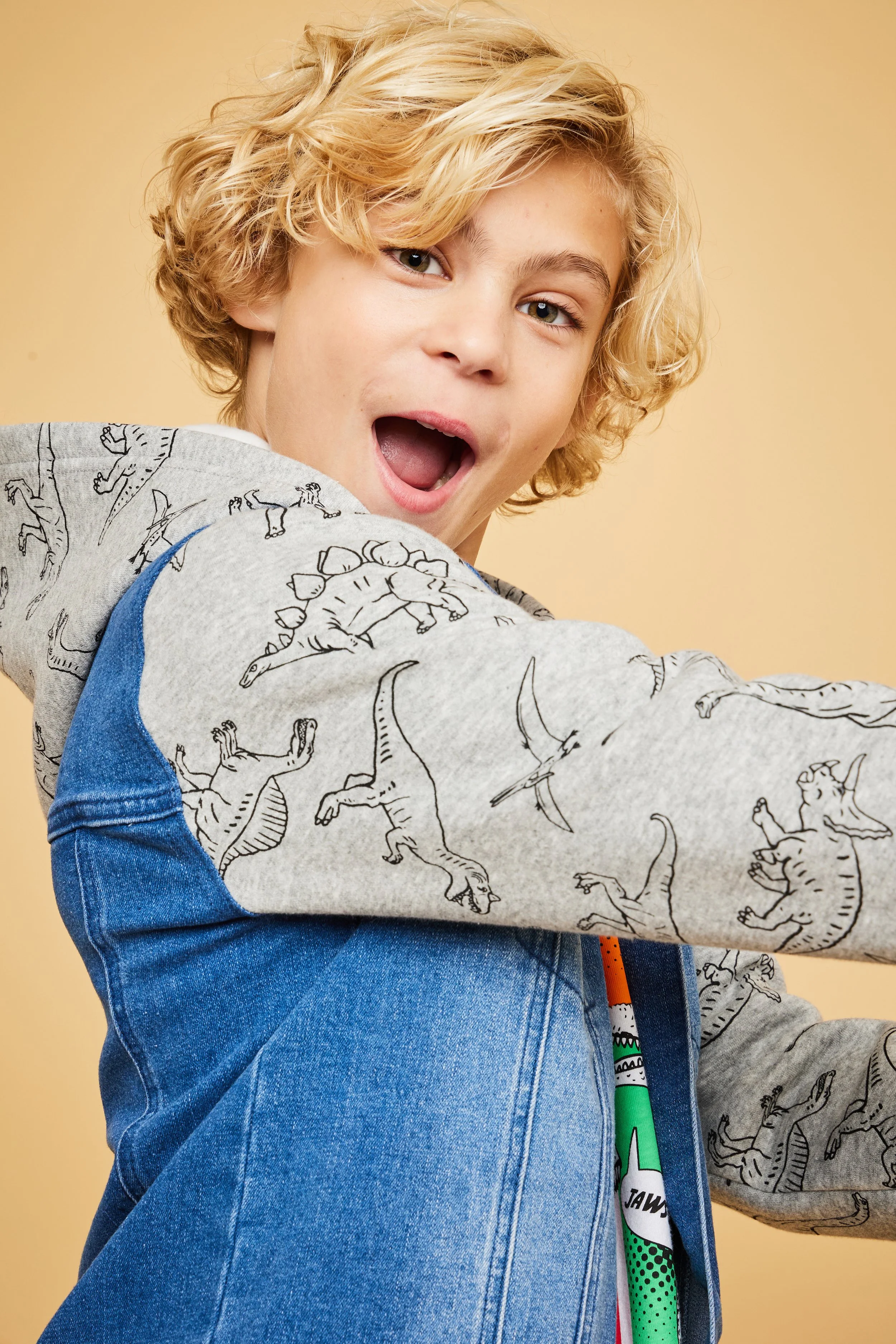 BOY_ECOM_JAN121_0077.jpg