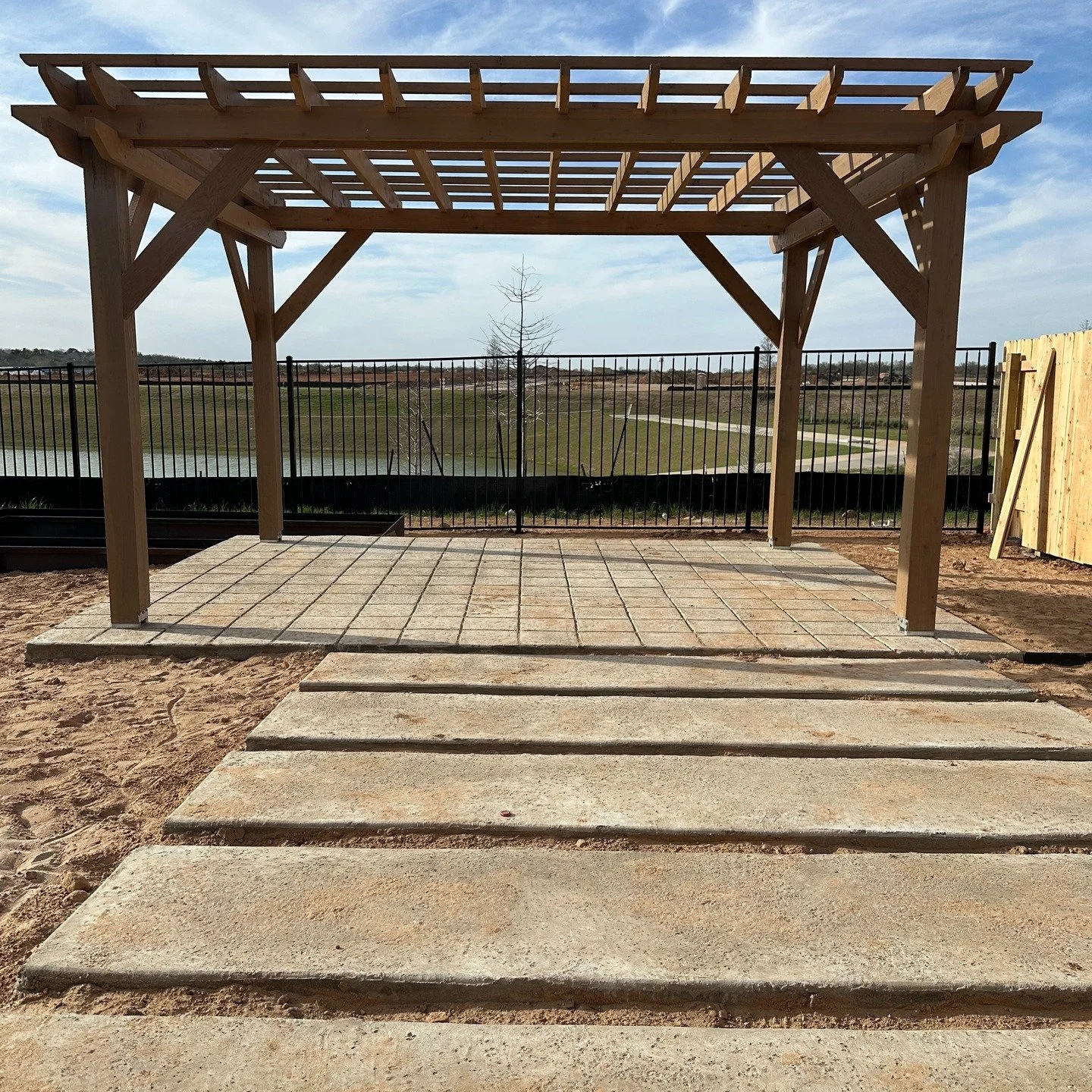 Pergola: Outdoor Living, Perfected
