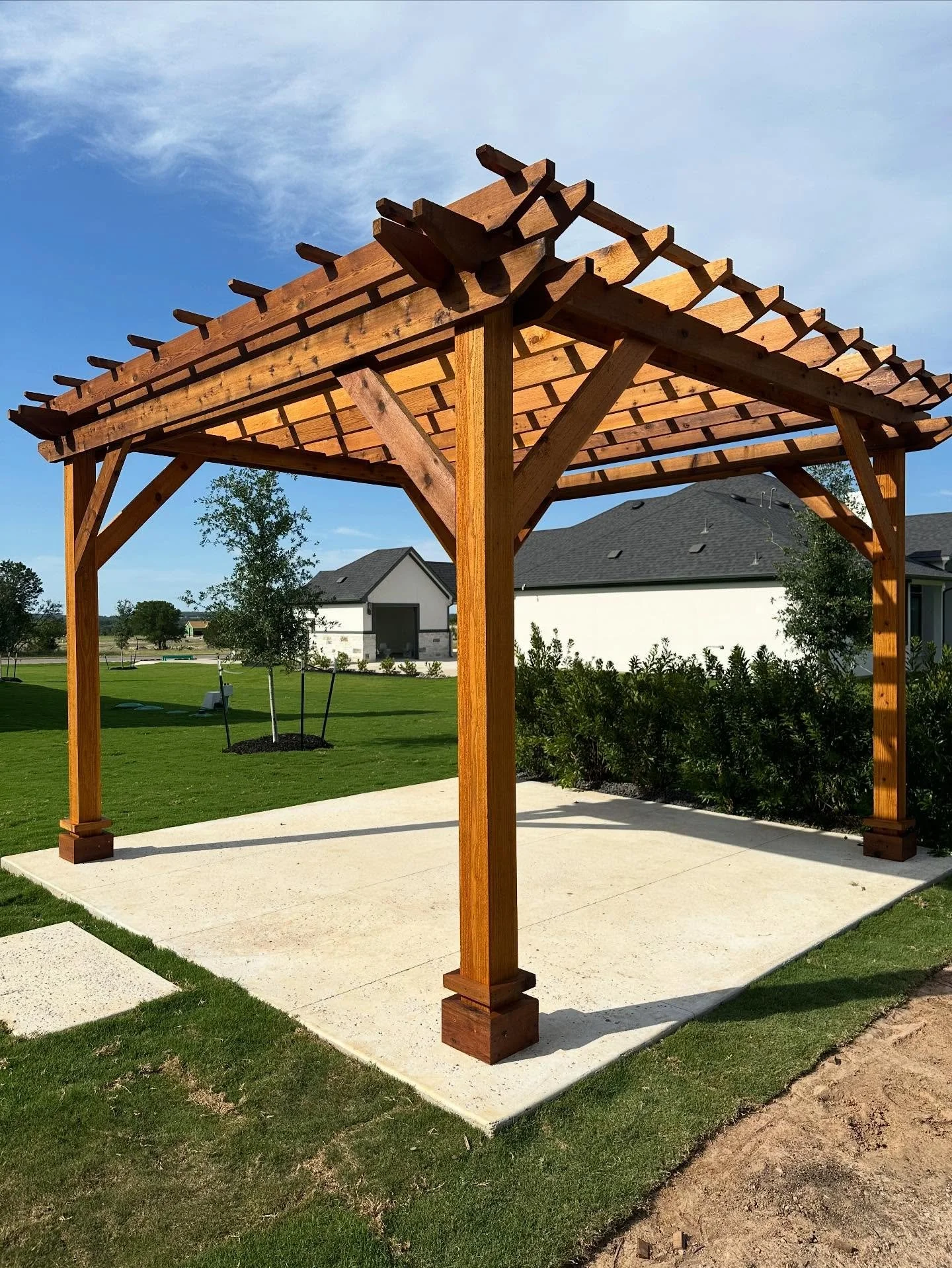#pergola #cedarpergola #outdoordesign #patiodesign