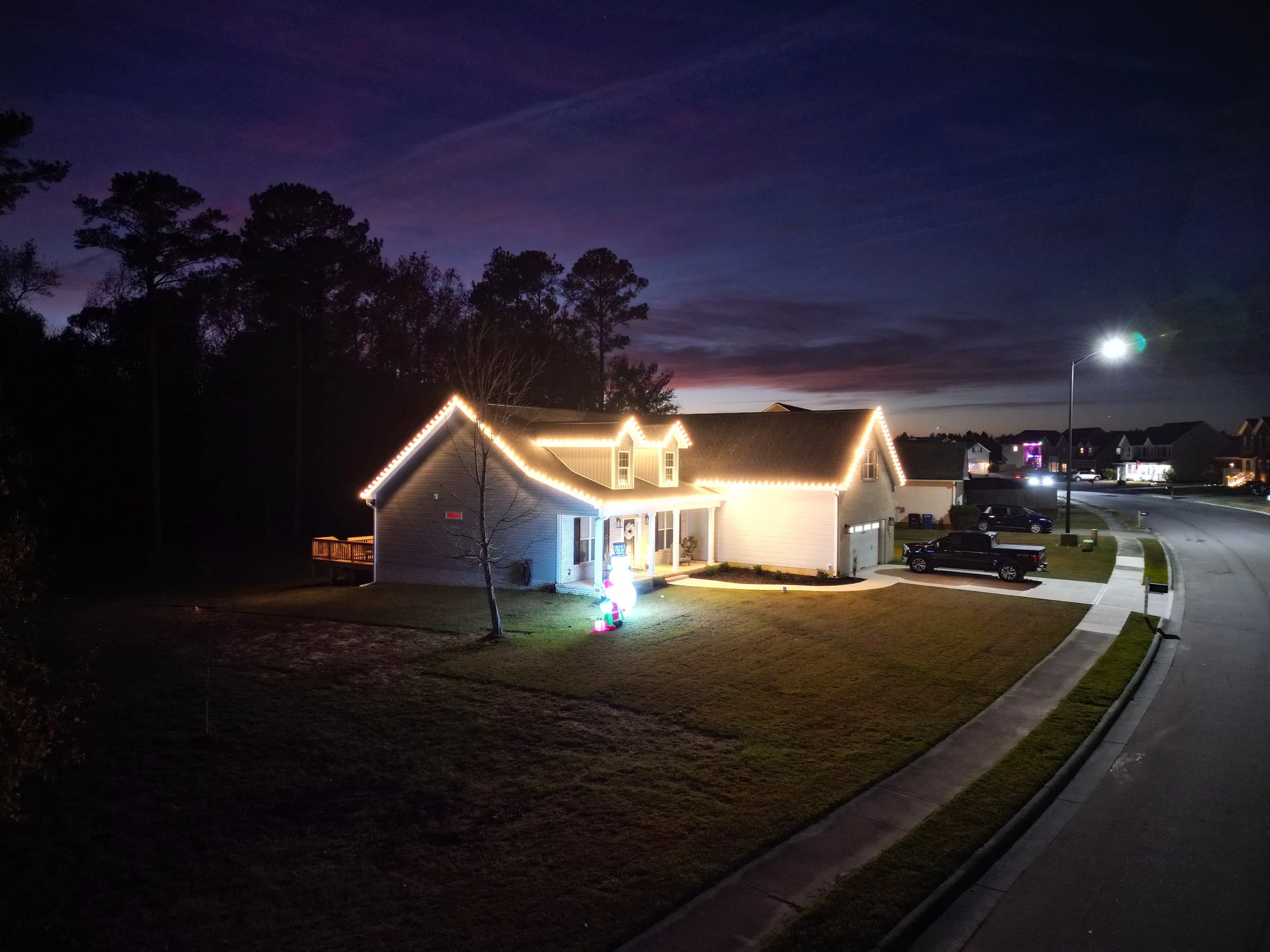 dji_fly_20241125_175312_72_1732575337310_photo.jpeg