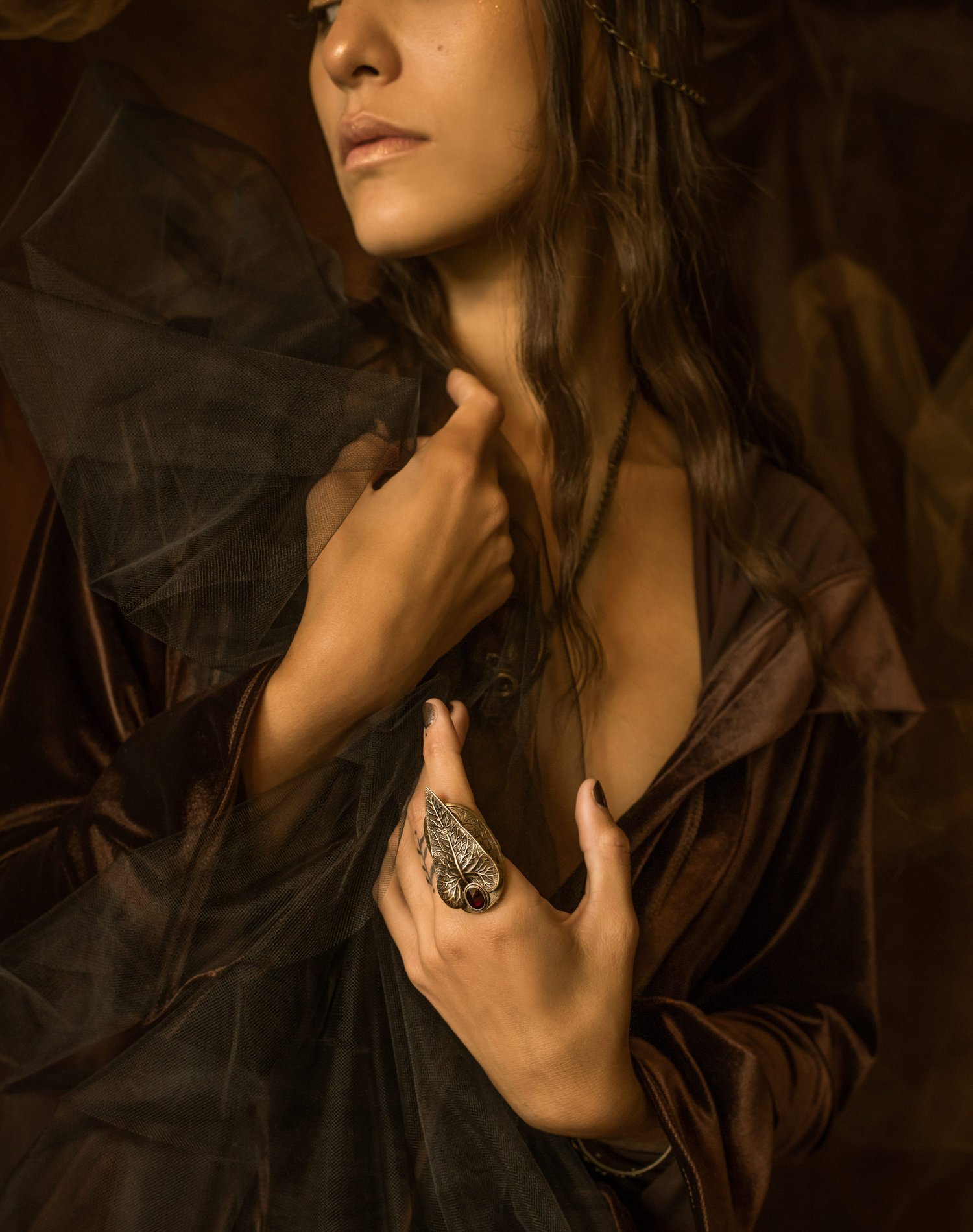 Leaf+Finger+Armor+Cavern+Model+1+crop.jpg