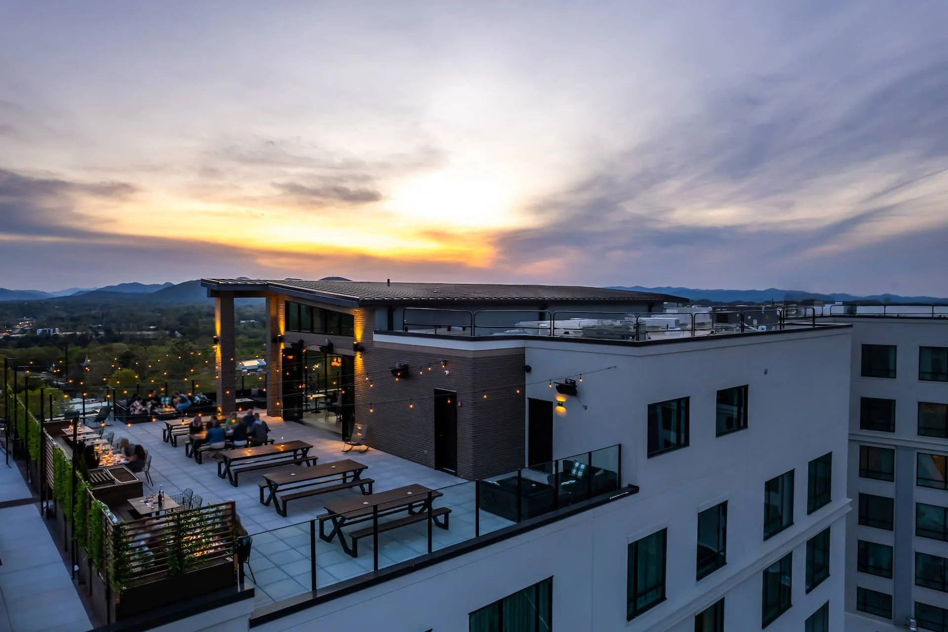 Embassy Suites Asheville Receives Prestigious Conrad Achievement Award