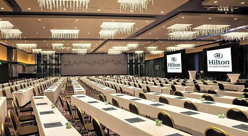 Hilton 8.jpg