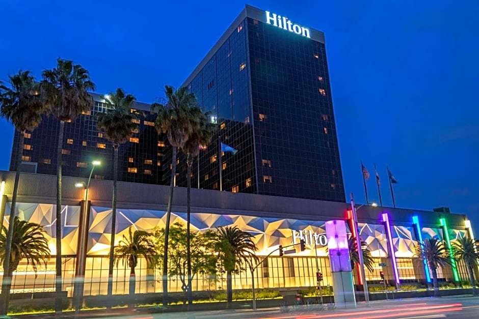 Hilton LAX 2.jpg