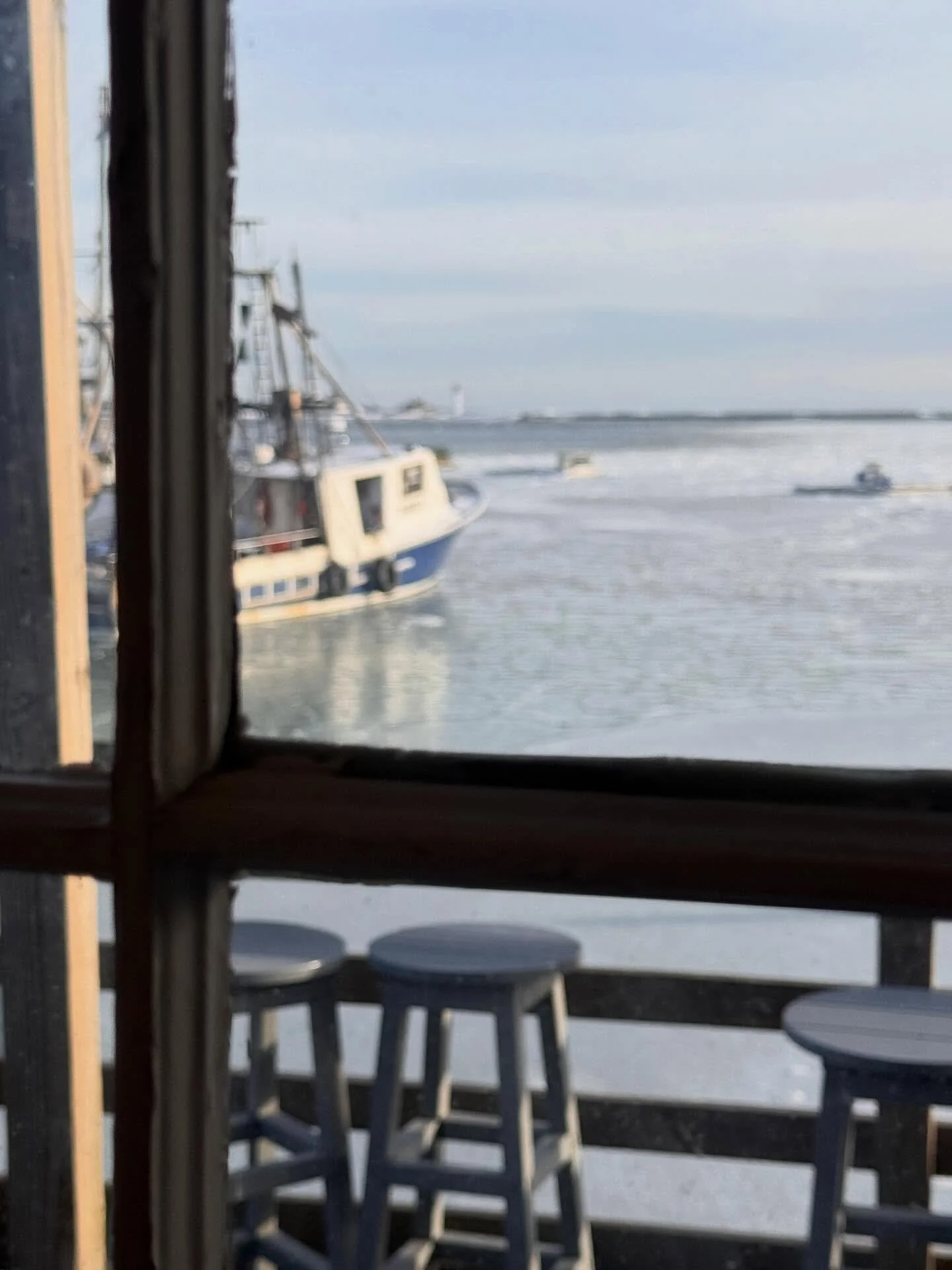 Reality check.. balmy sun to ice and this glorious Monday morning..
#andispeople