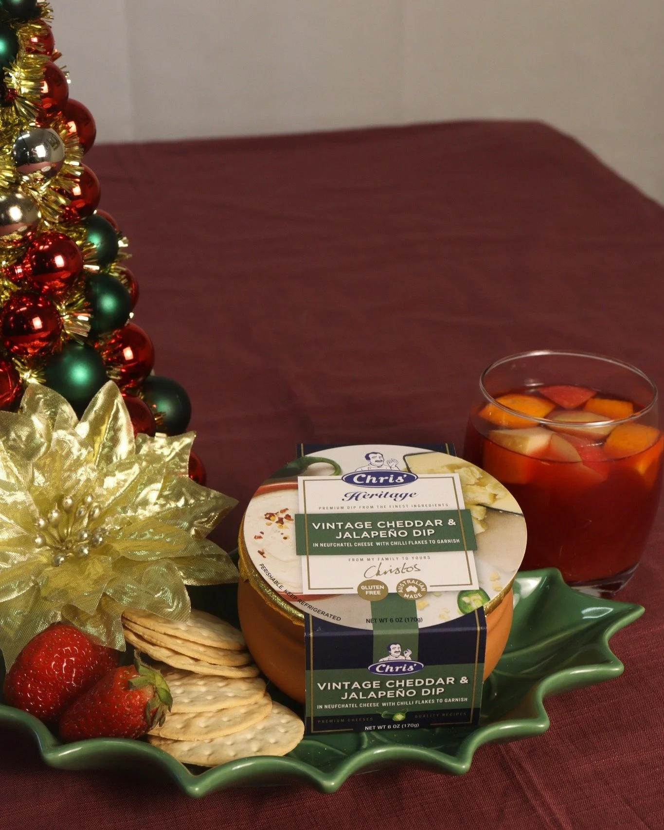 Introducing our Festive dip and sip!  Chris&rsquo; Heritage Smoked Gouda &amp; Jalapeno dip with a Red Sangria! ❤️
The perfect pair to bring Chris-mas Joy! 
 #Christmas #chrisdips #12daysofchristmas #chrisnevermisses #dipandsip
